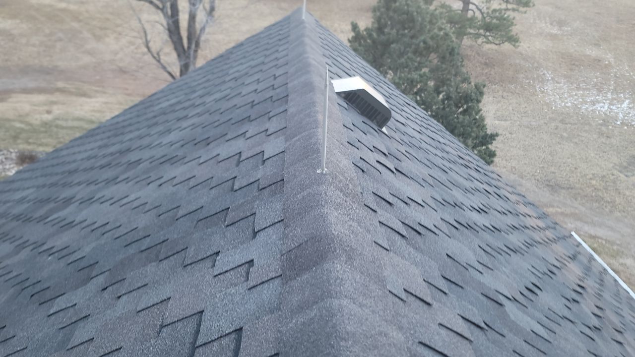 Parker McKean House  by Jireh 7 Roofing 