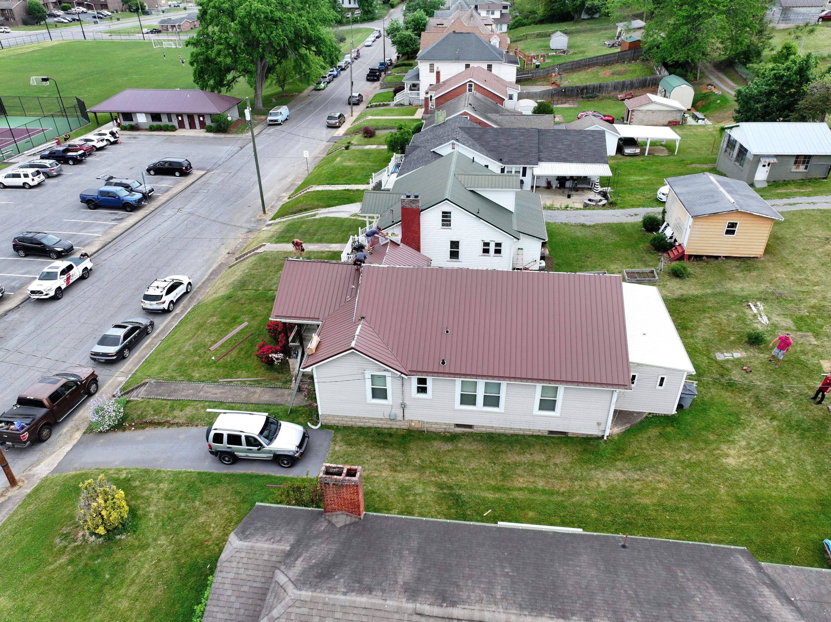 Tolbert Residence by Omnia Roofing