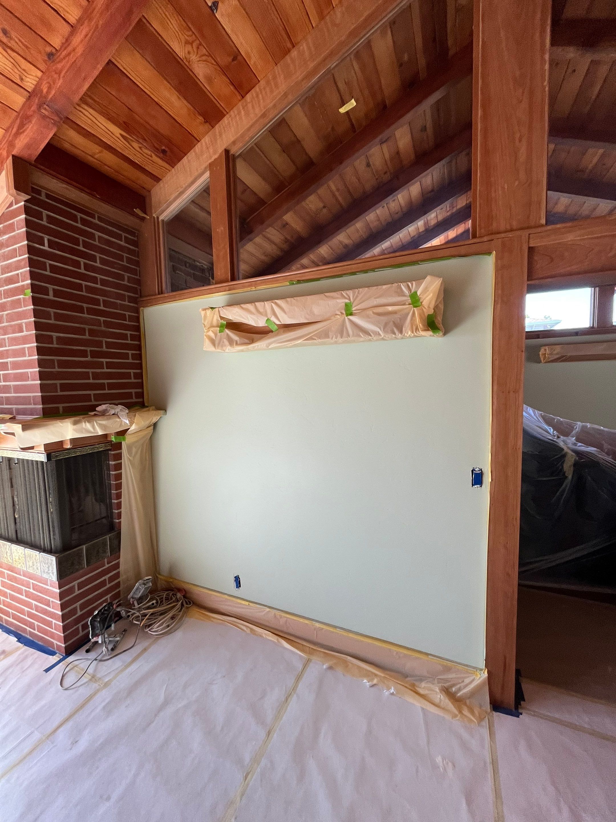 Custom interior painting and decorating by Herrera’s Bay Area Painting inc.