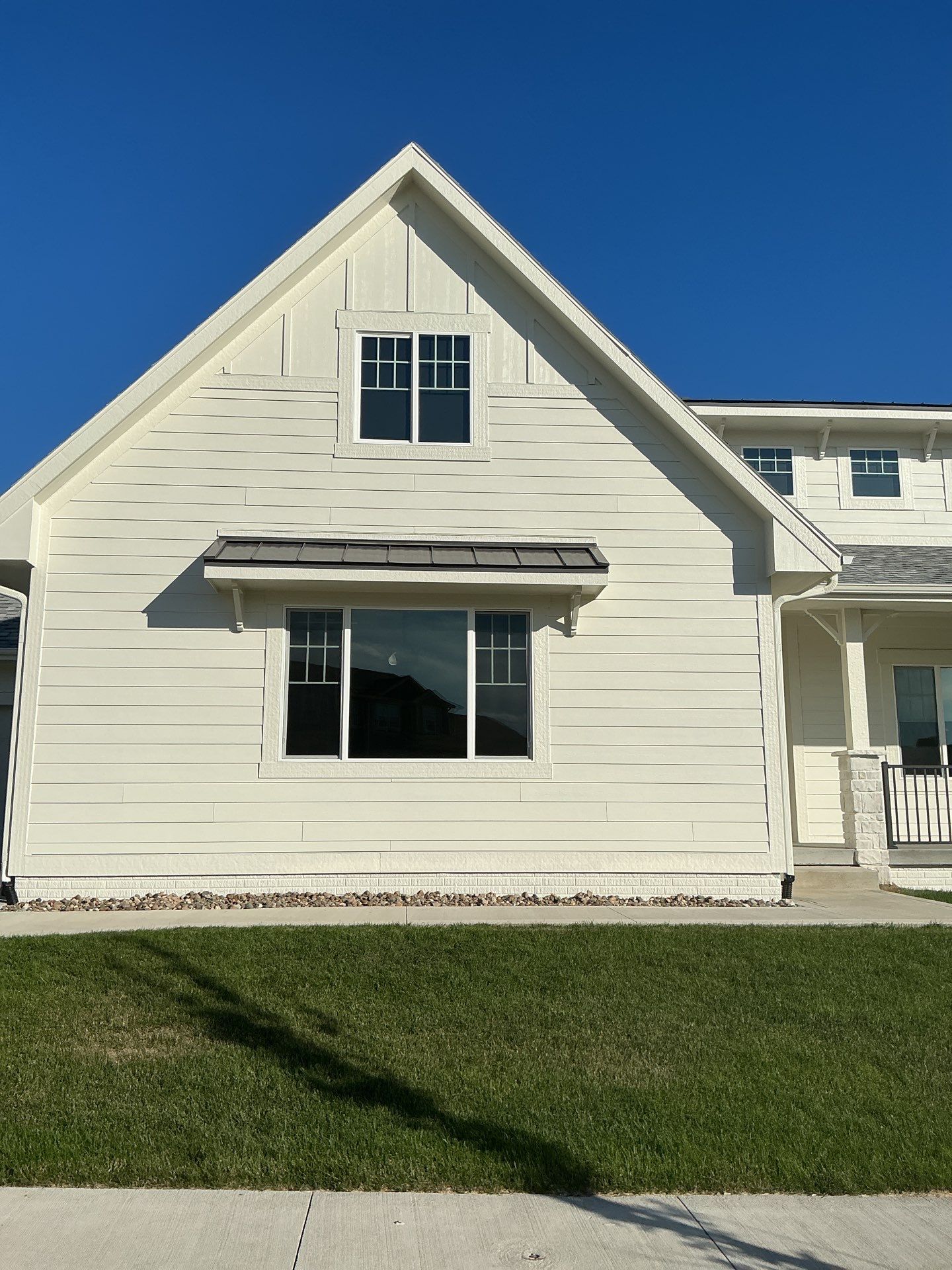 res ext repaint by Midwest Paint LLC