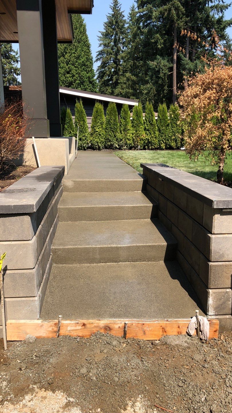 Bruce | Broom Finish Driveway, Concrete Project by Jireh Asphalt & Concrete Inc 