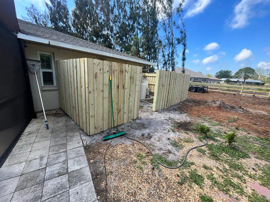 Custom Wood Farm Fence with Welded Wire Mesh in Nokomis by True Fence LLC
