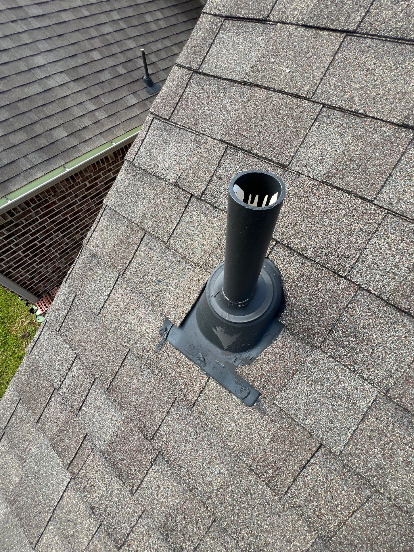 Hail Damage using Owen's Corning Duration (Lifetime) Shingles by Roof Repair Company
