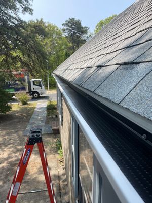 Gutter Installation using Double Pro Dual Screen Hanging System in Brewster, MA