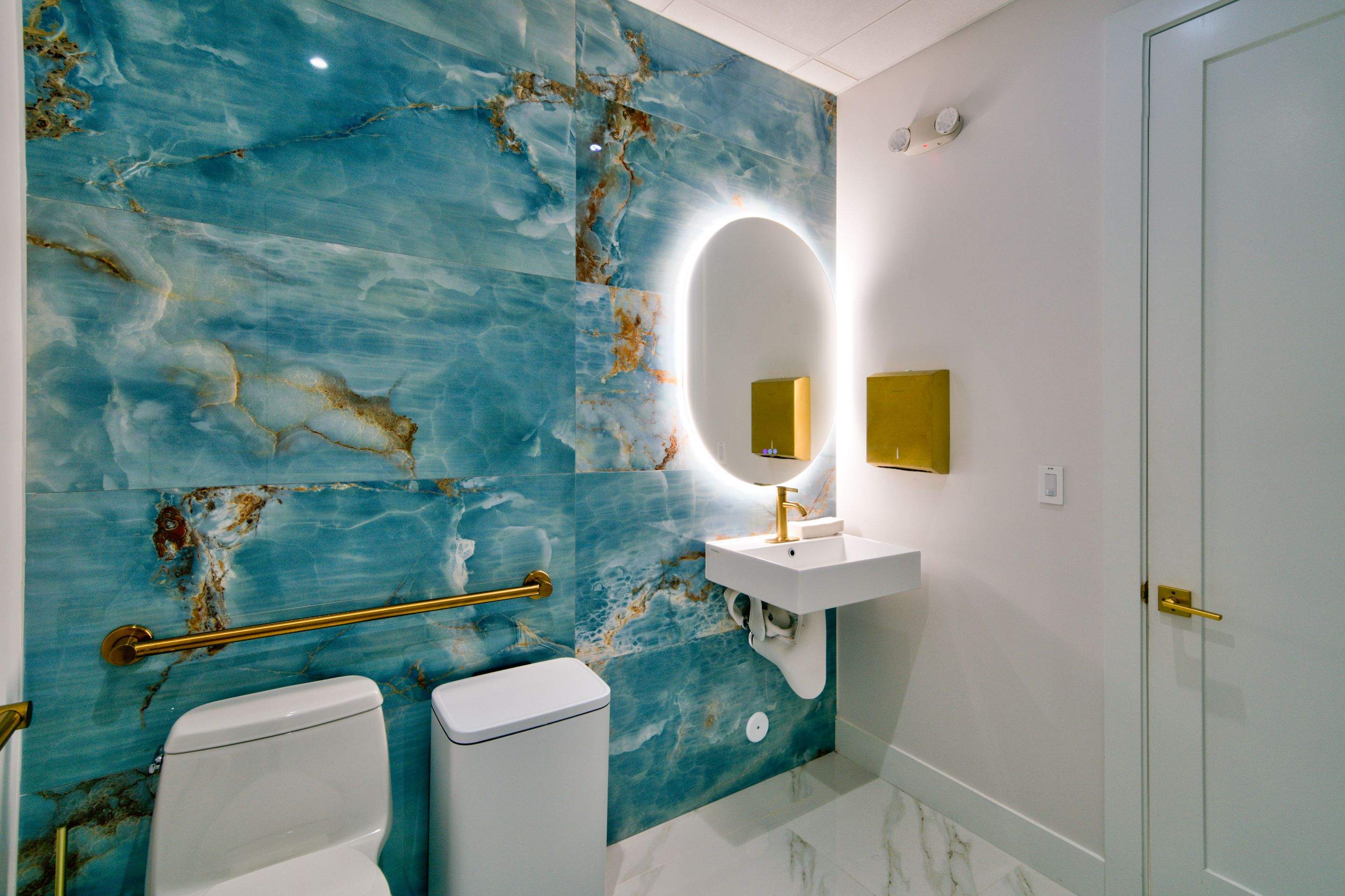 Loving Smiles Dental & Aesthetics by Ruiz Construction Inc