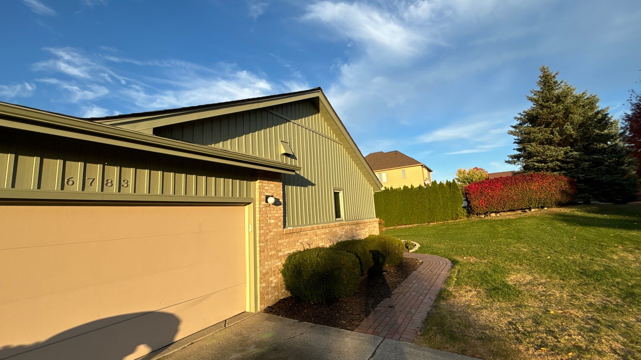 Siding Replacement using Alside 7" B&B by 180 Contractors