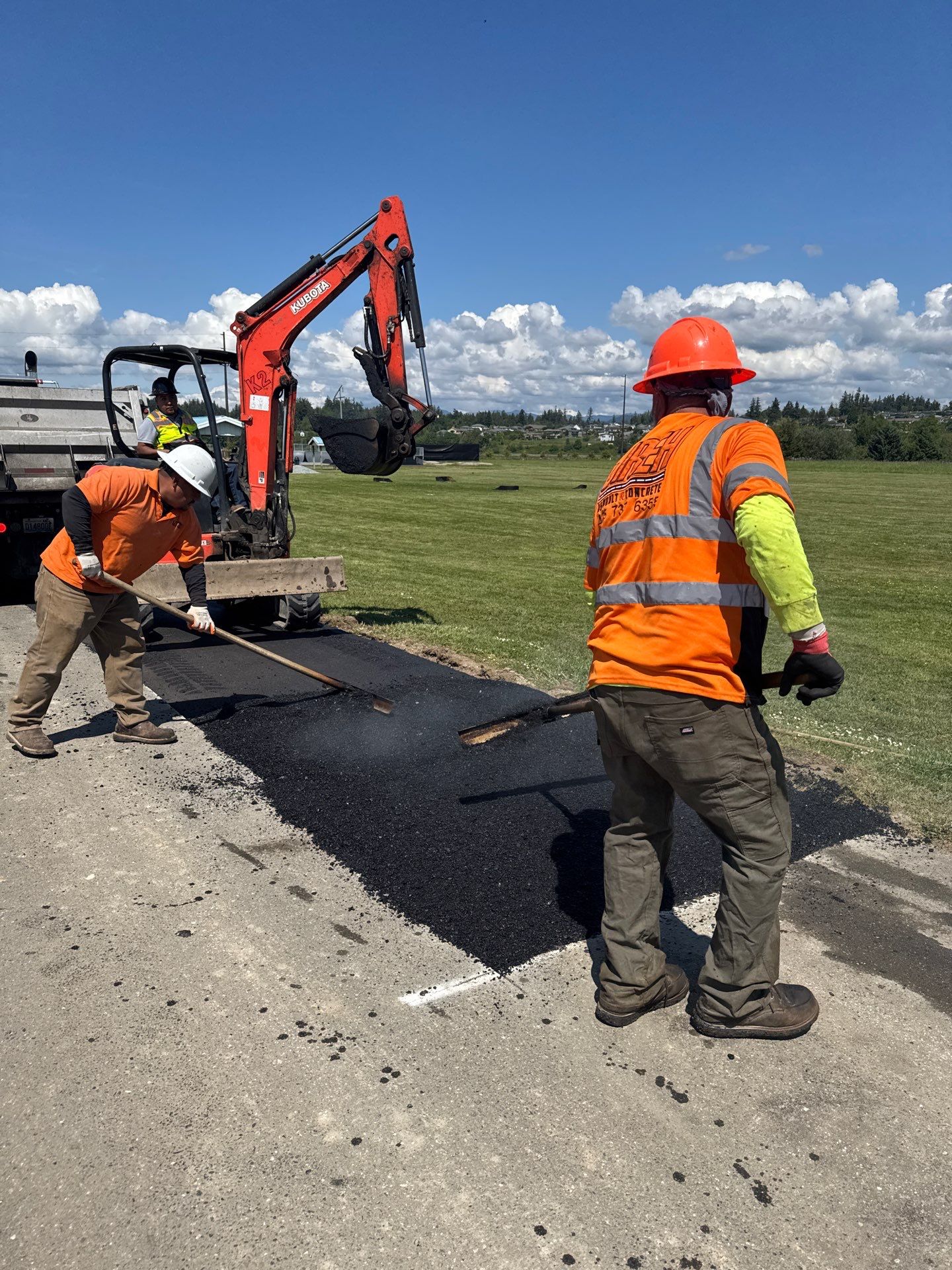 Asphalt Patch Repairs | Stanwood  by Jireh Asphalt & Concrete Inc 