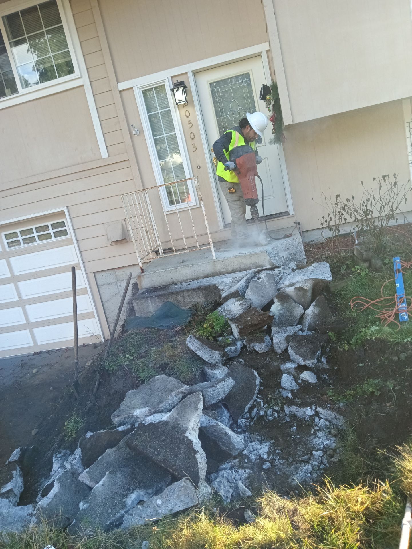 Concrete Front Stair Repair | Bothell  by Jireh Asphalt & Concrete Inc 