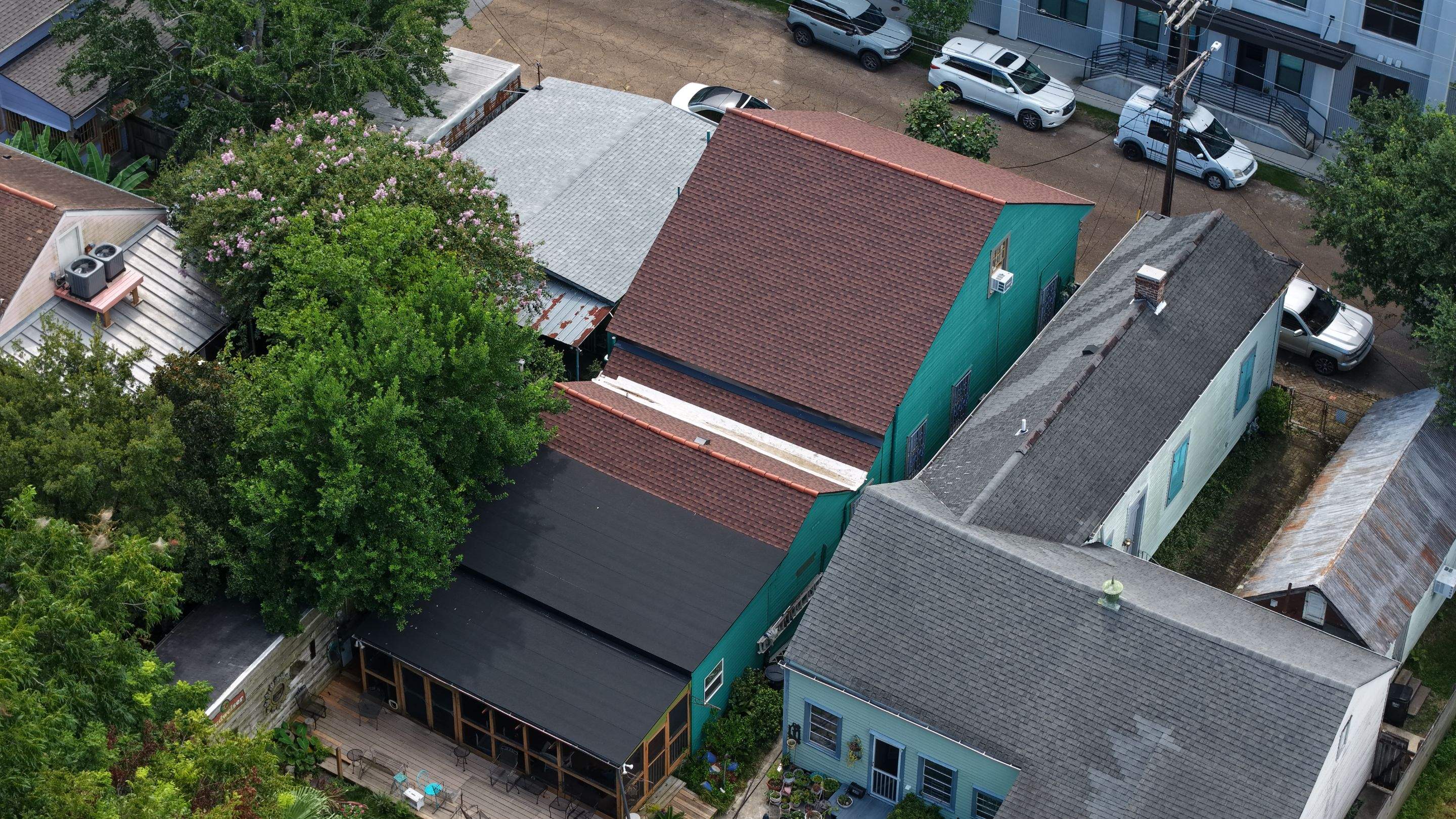 Roof Replacement in New Orleans by HDS Contractors