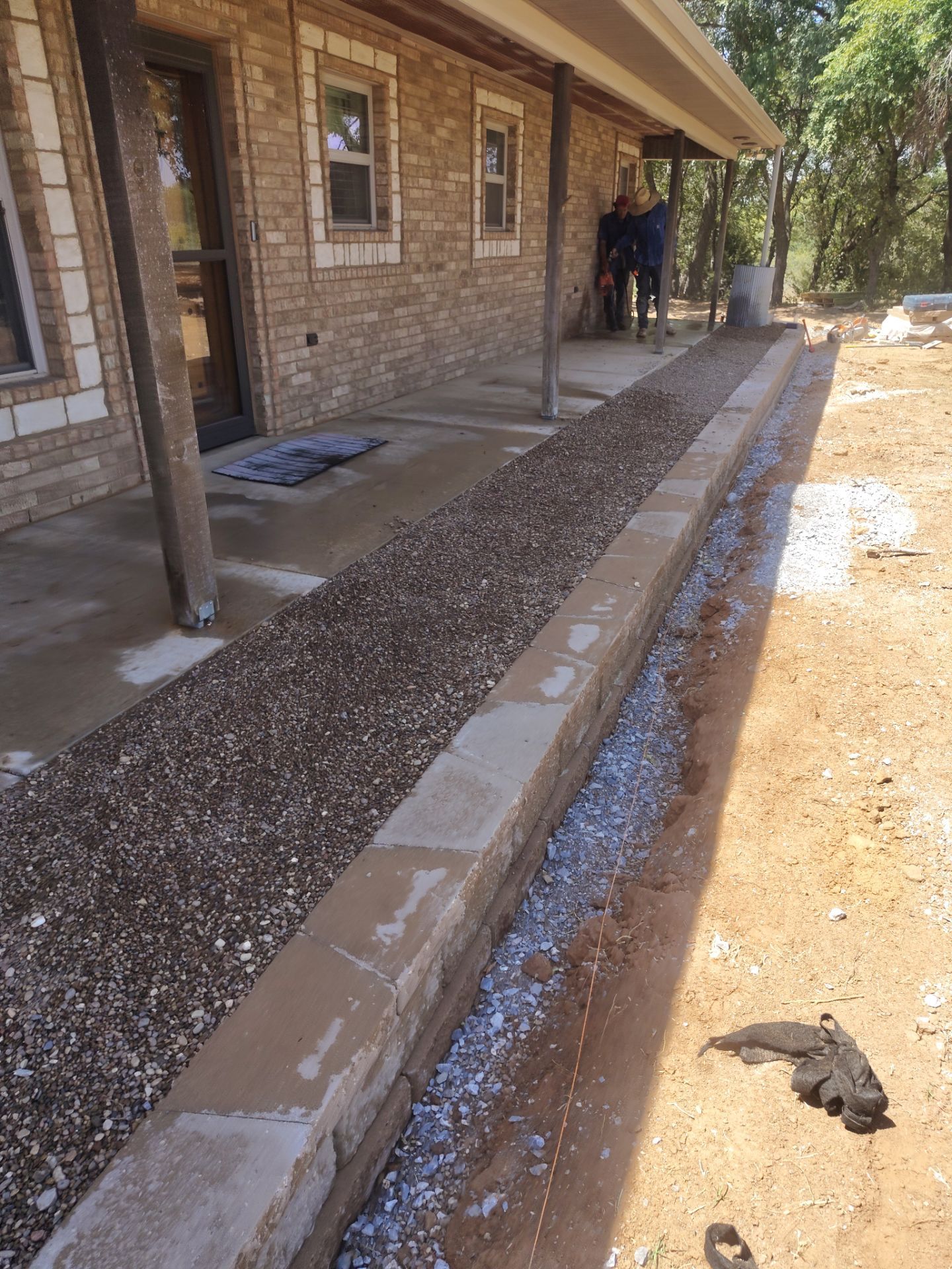 Retaining Wall by Clays Services Inc