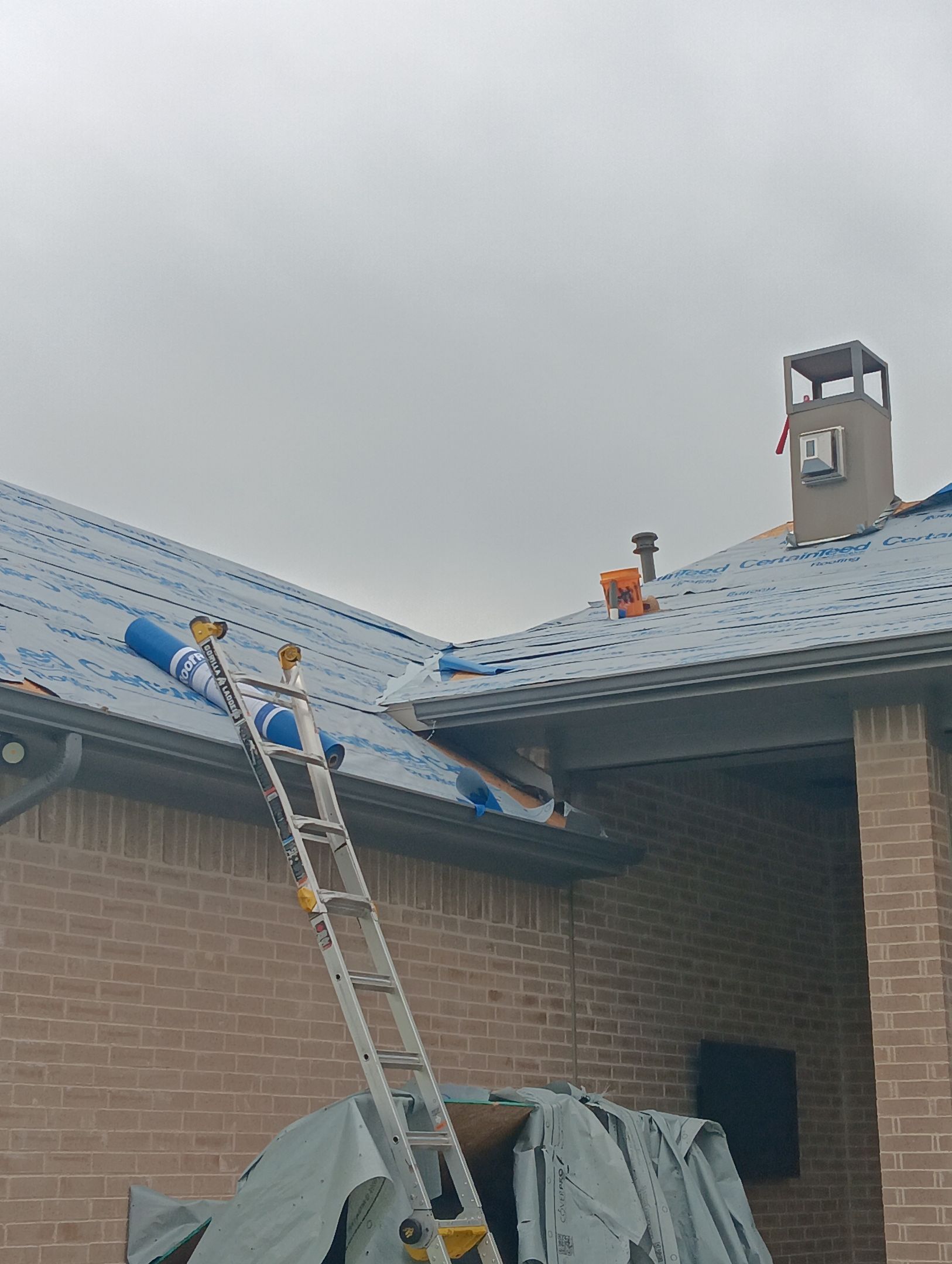 Insurance Claim Roof and Gutters using Certainteed Landmark Weathered Wood by Tex-Line Roofing