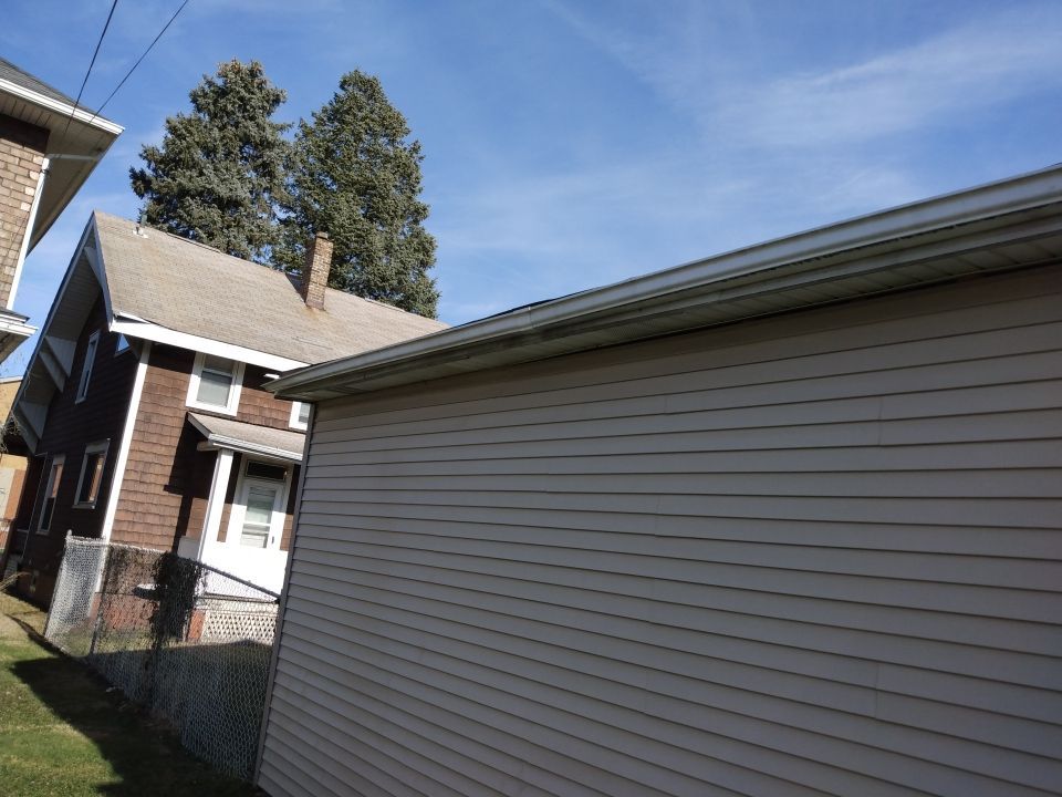 Eugene Holder by Silver Leaf Contracting 