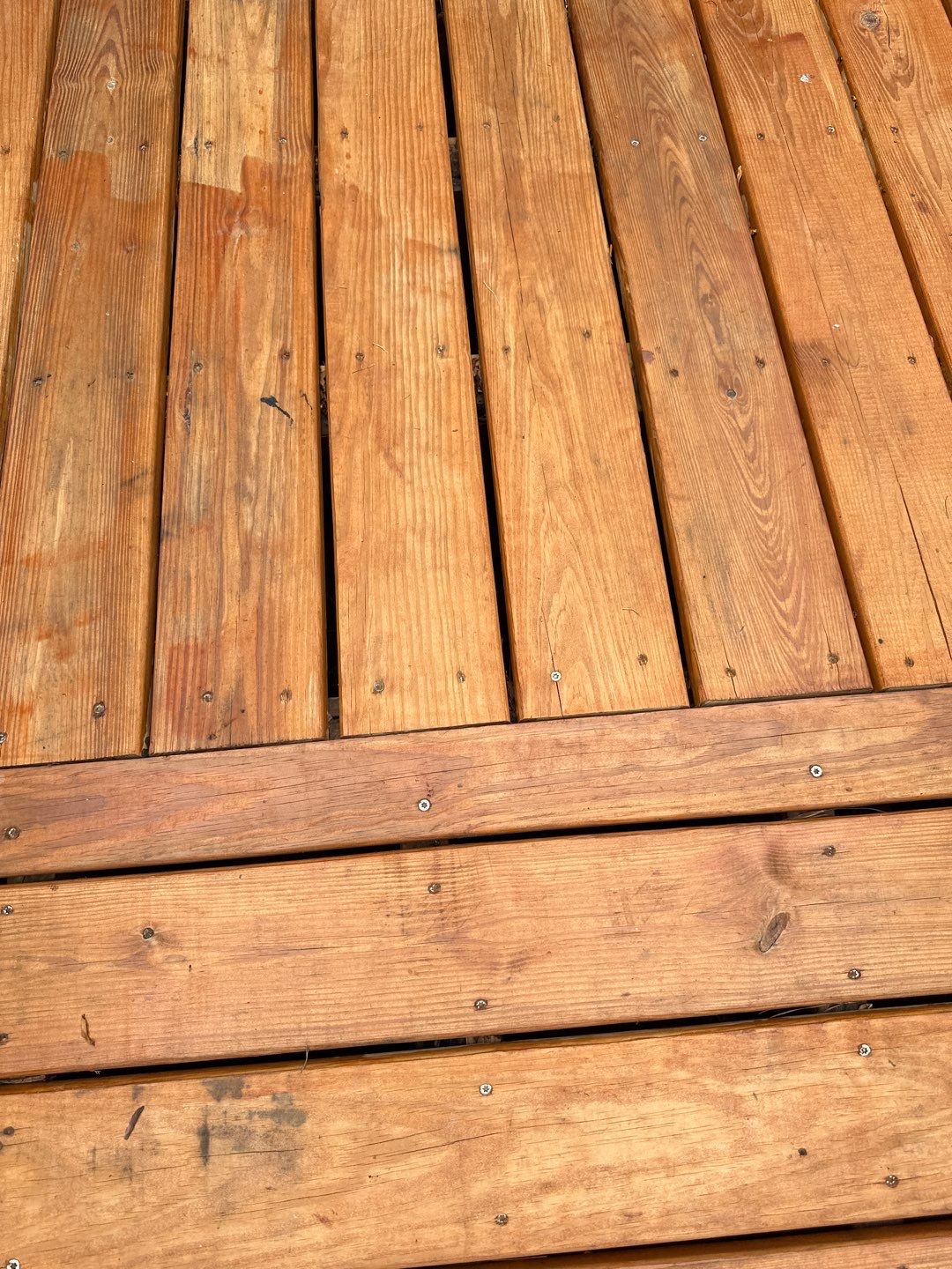Weathered Deck using AcryFin by DuraSeal