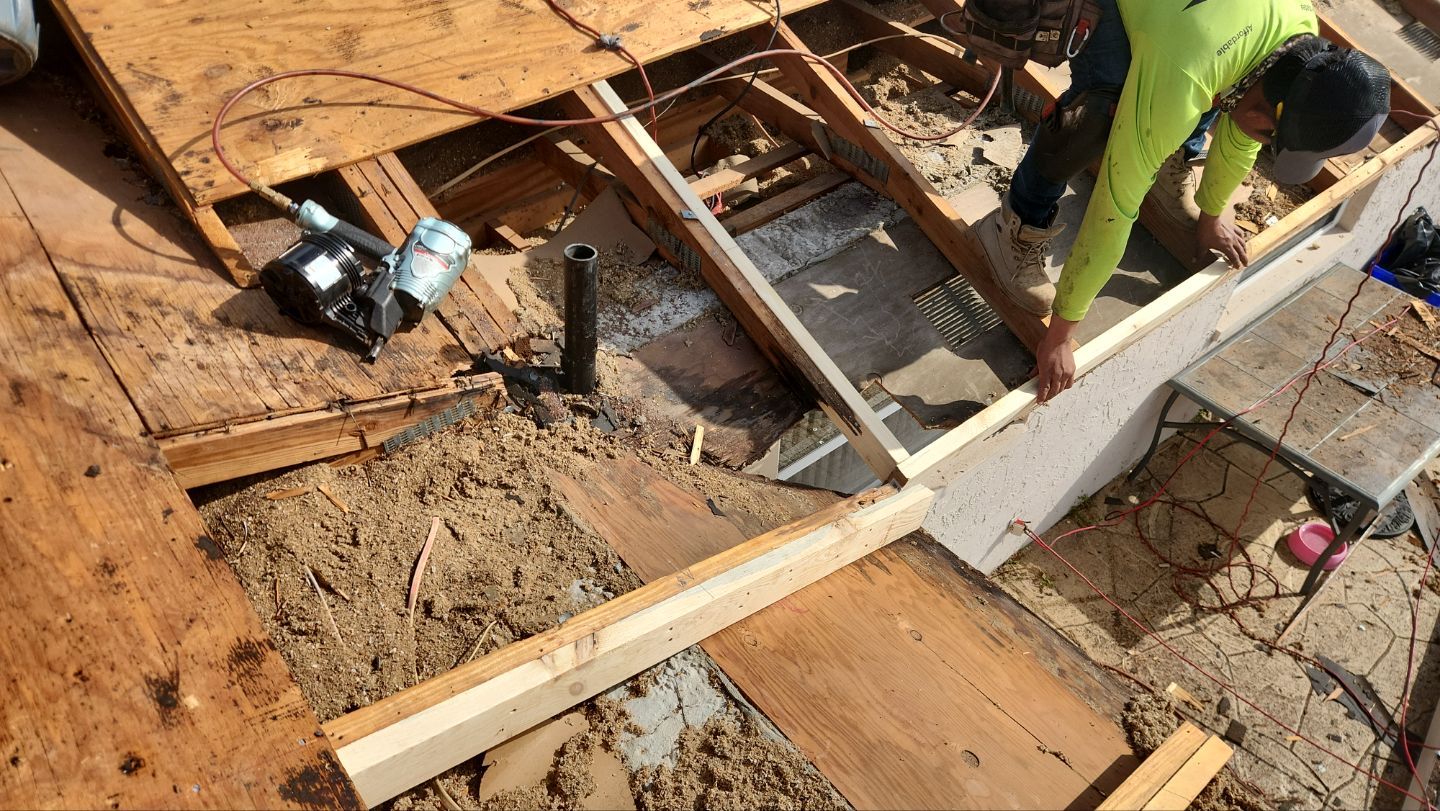 Project in Largo 33774 by Mitchell Roofing Company LLC 