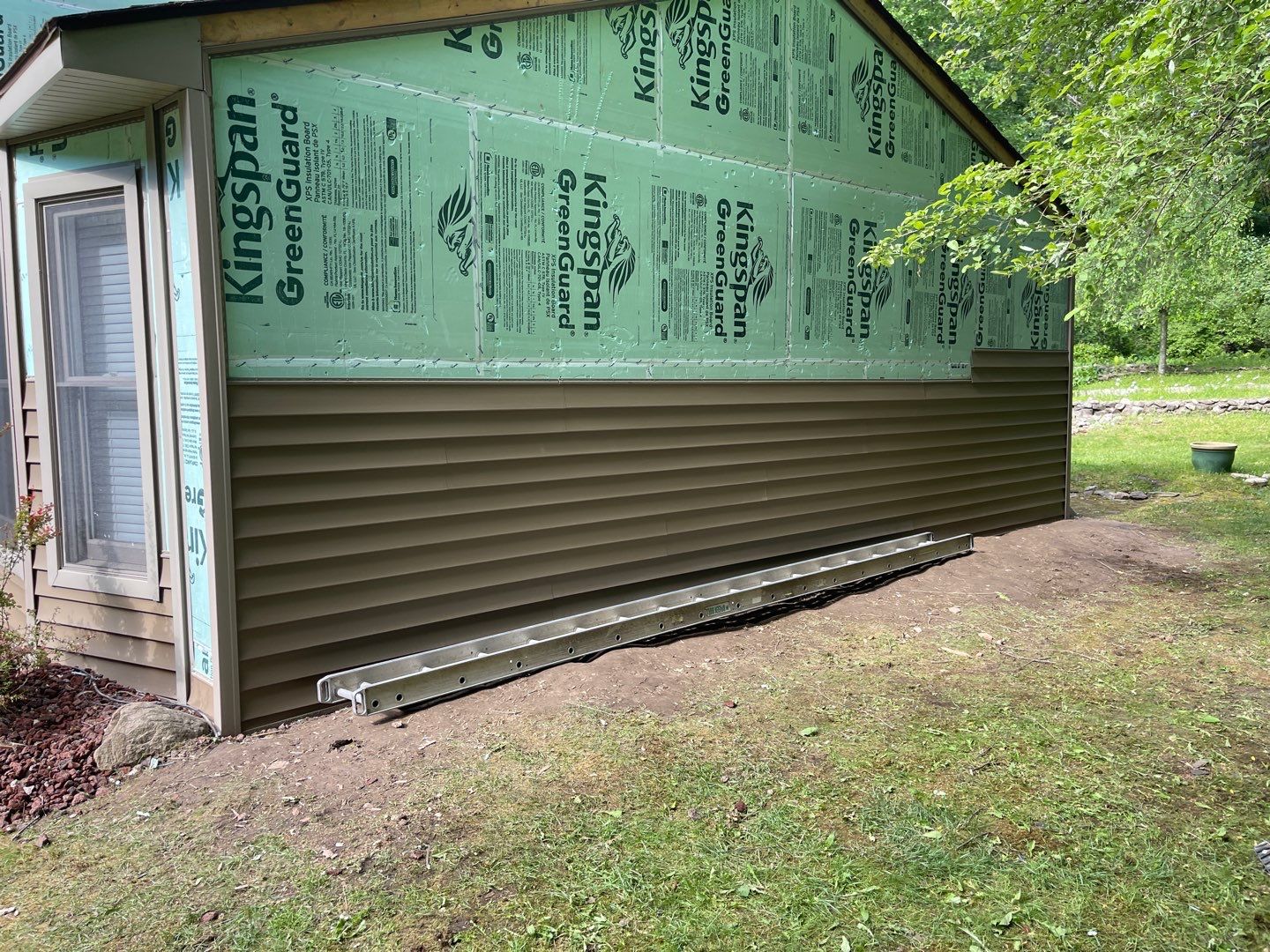 Roof Replacement using CertainTeed Landmark by 180 Contractors