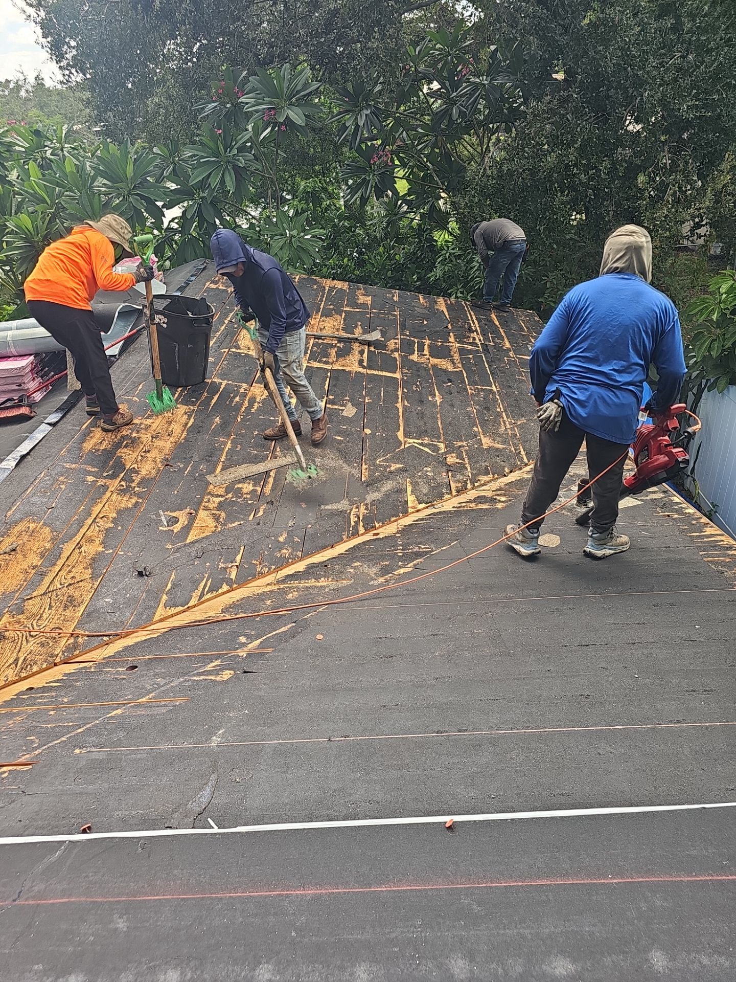 Project in Clearwater 33764 by Mitchell Roofing Company LLC 