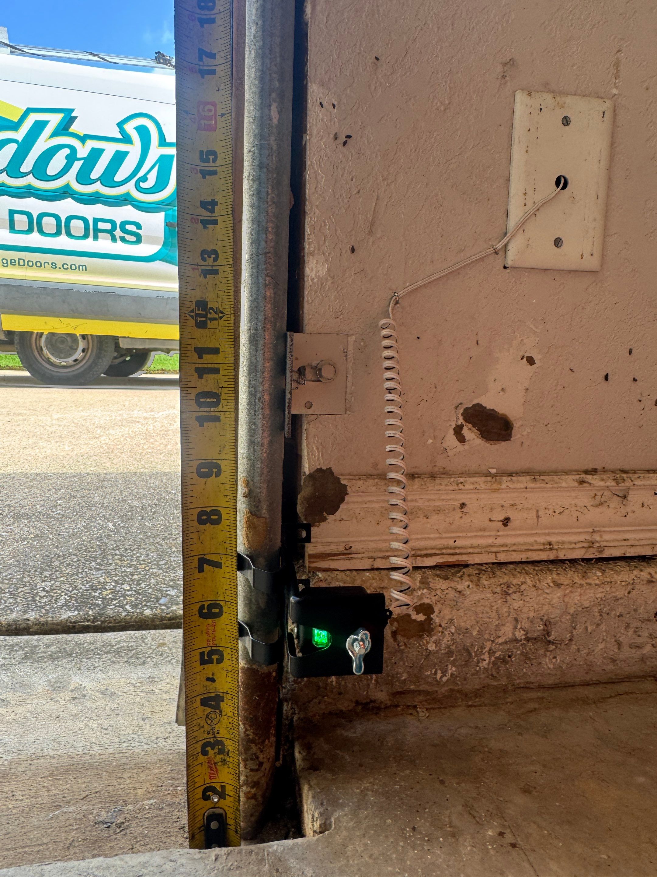 Advanced LiftMaster 6580L Garage Door Opener Installation in Trophy Club by Meadows Garage Doors