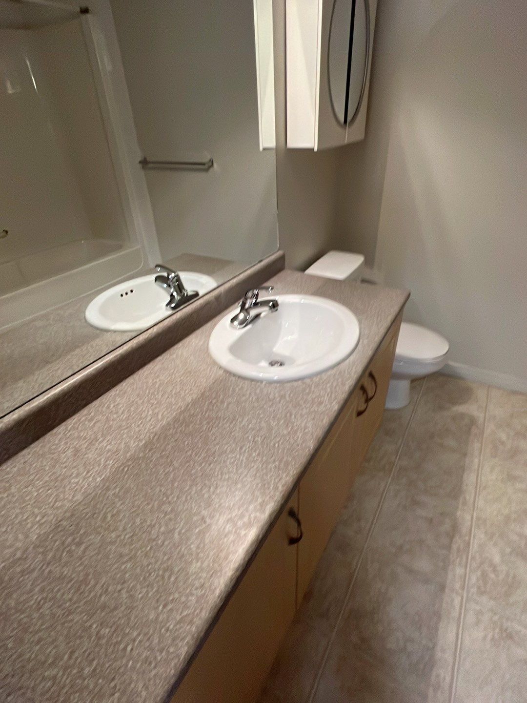 Moveout Clean - Very dirty by Tidyups Cleaning Service Inc