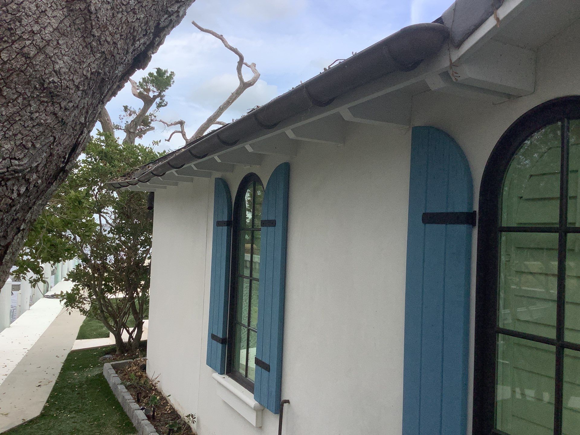 Gutter Cleaning using gutter cleaning in Sarasota FL by Gutter Professors