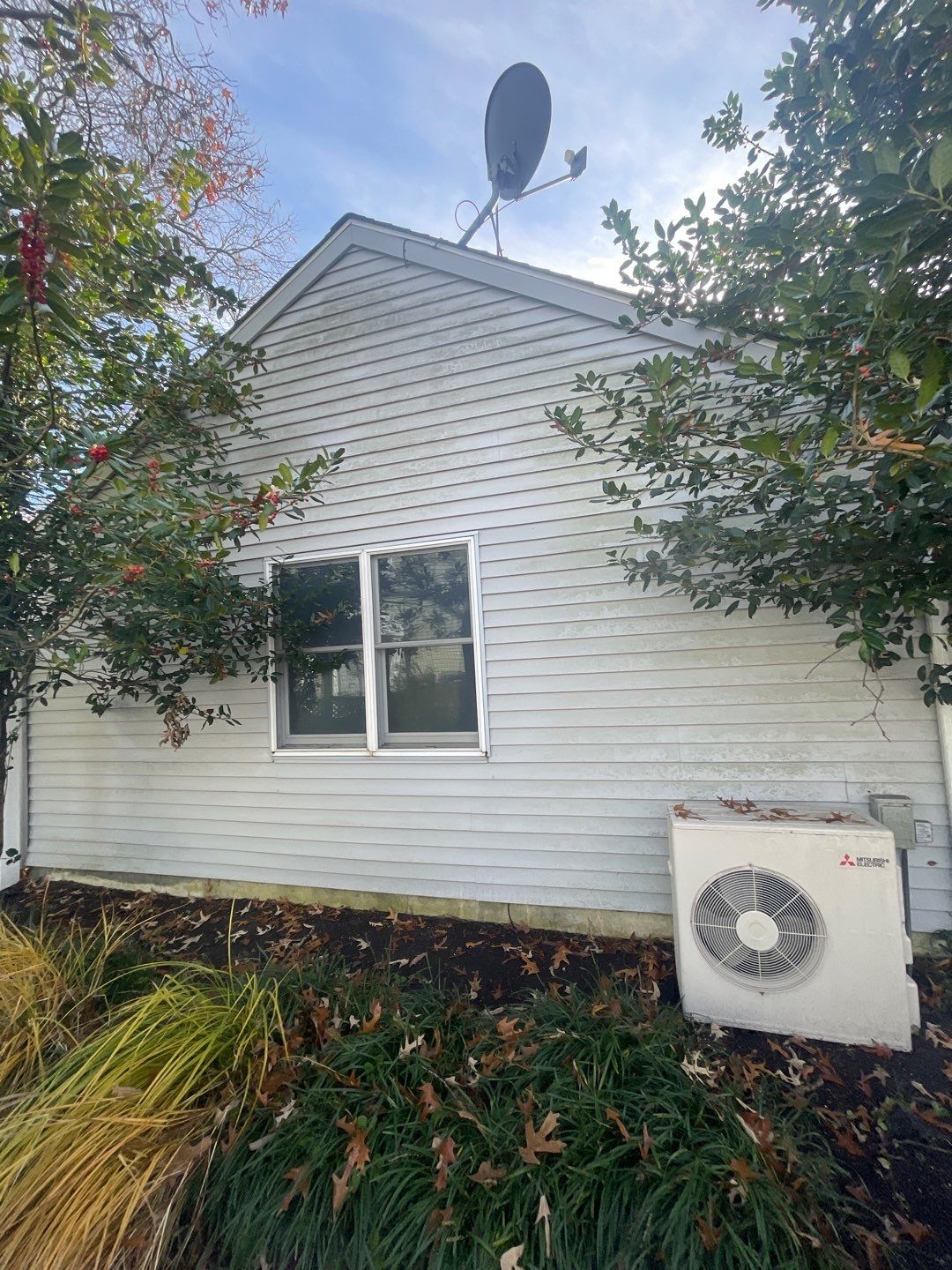 Gutter Cleaning & House Wash by SJ Exterior