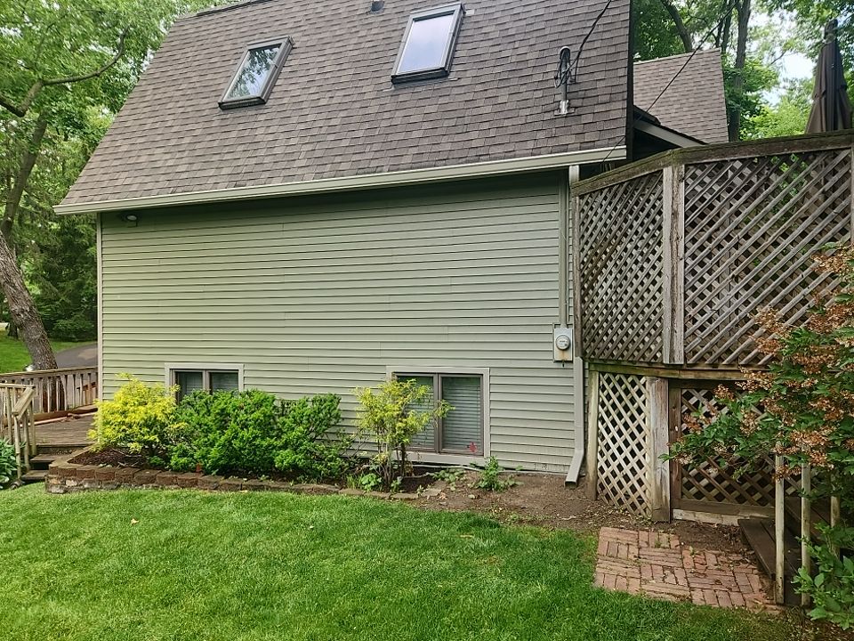 Siding Replacement using CertainTeed Restoration Classis D4 by 180 Contractors