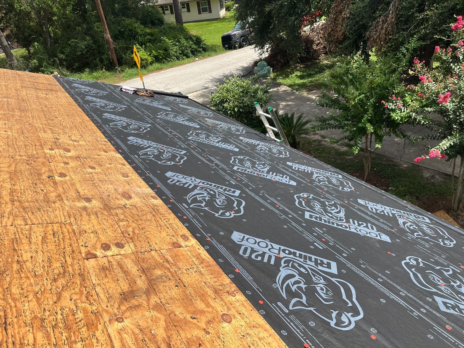 Residential Roofing Installation using Owen's Corning Duration (Lifetime) Shingles by Roof Repair Company