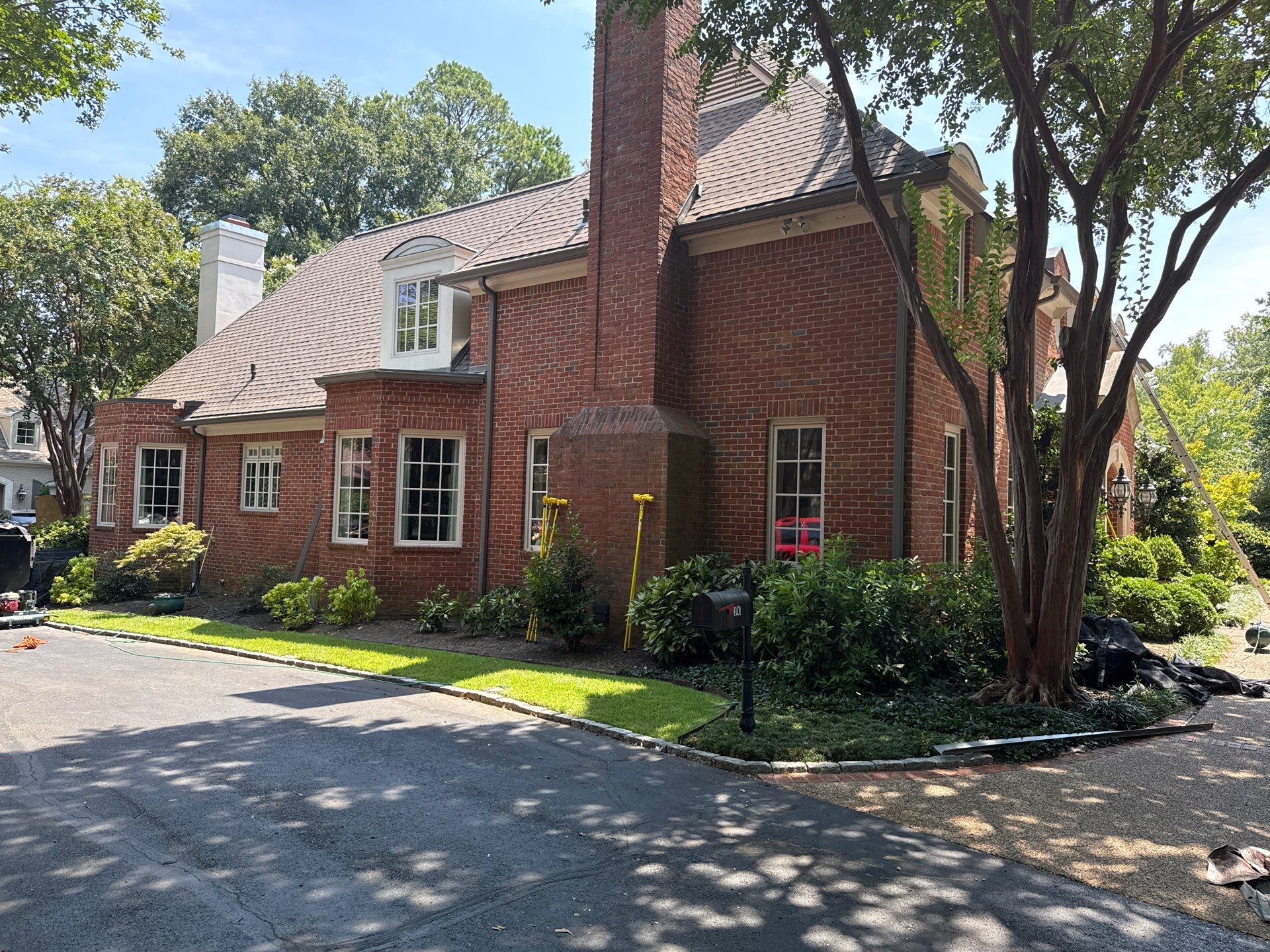 Memphis Residential Roof Replacement with GAF Timberline HDZ Shingles by Revival Roofing Services