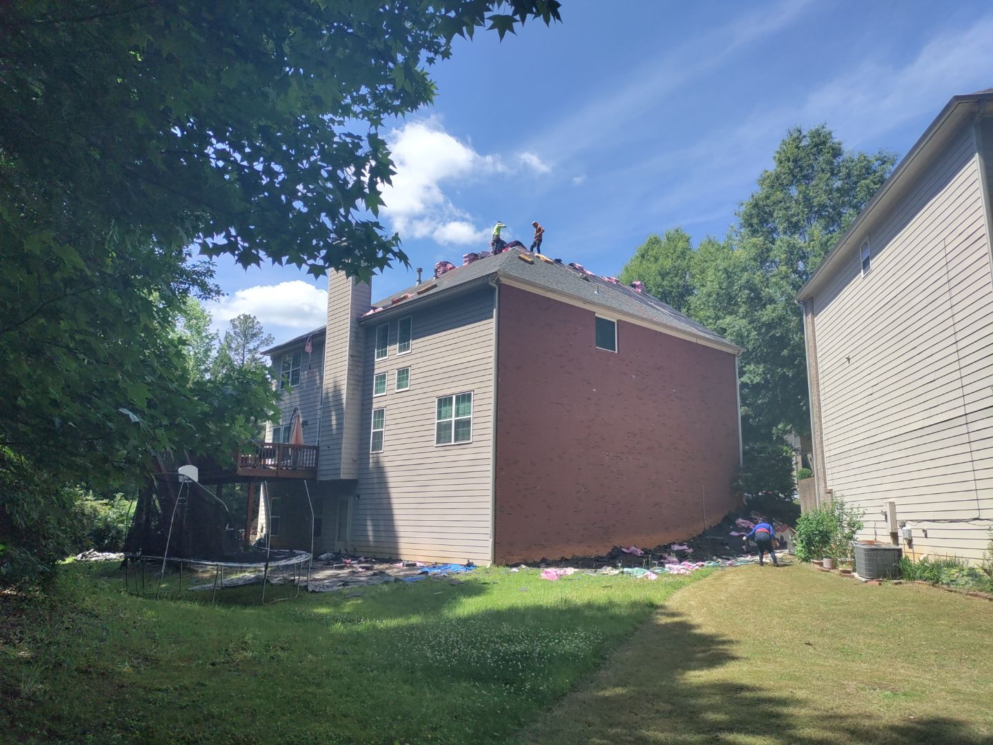 Residential Roof Replacement using Owens Corning Estate Gray by Inspector Roofing and Restoration
