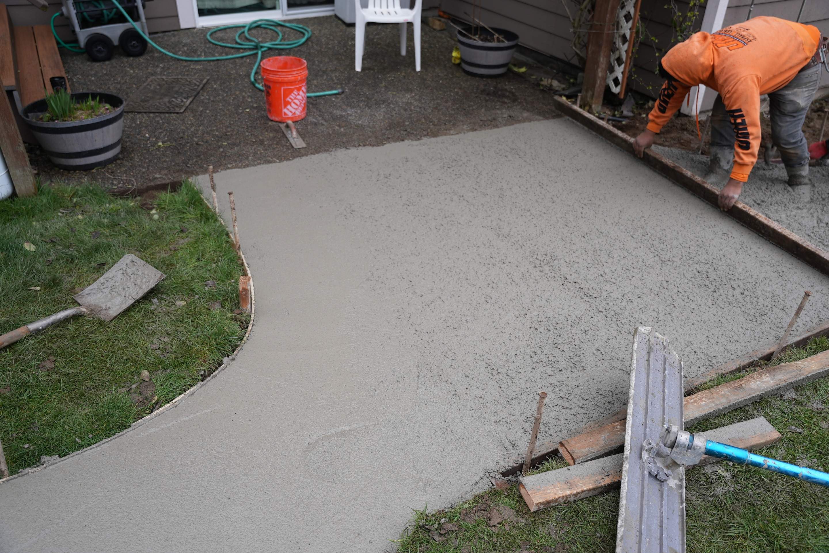 Wayne | Concrete patio & Walkway by Jireh Asphalt & Concrete Inc 