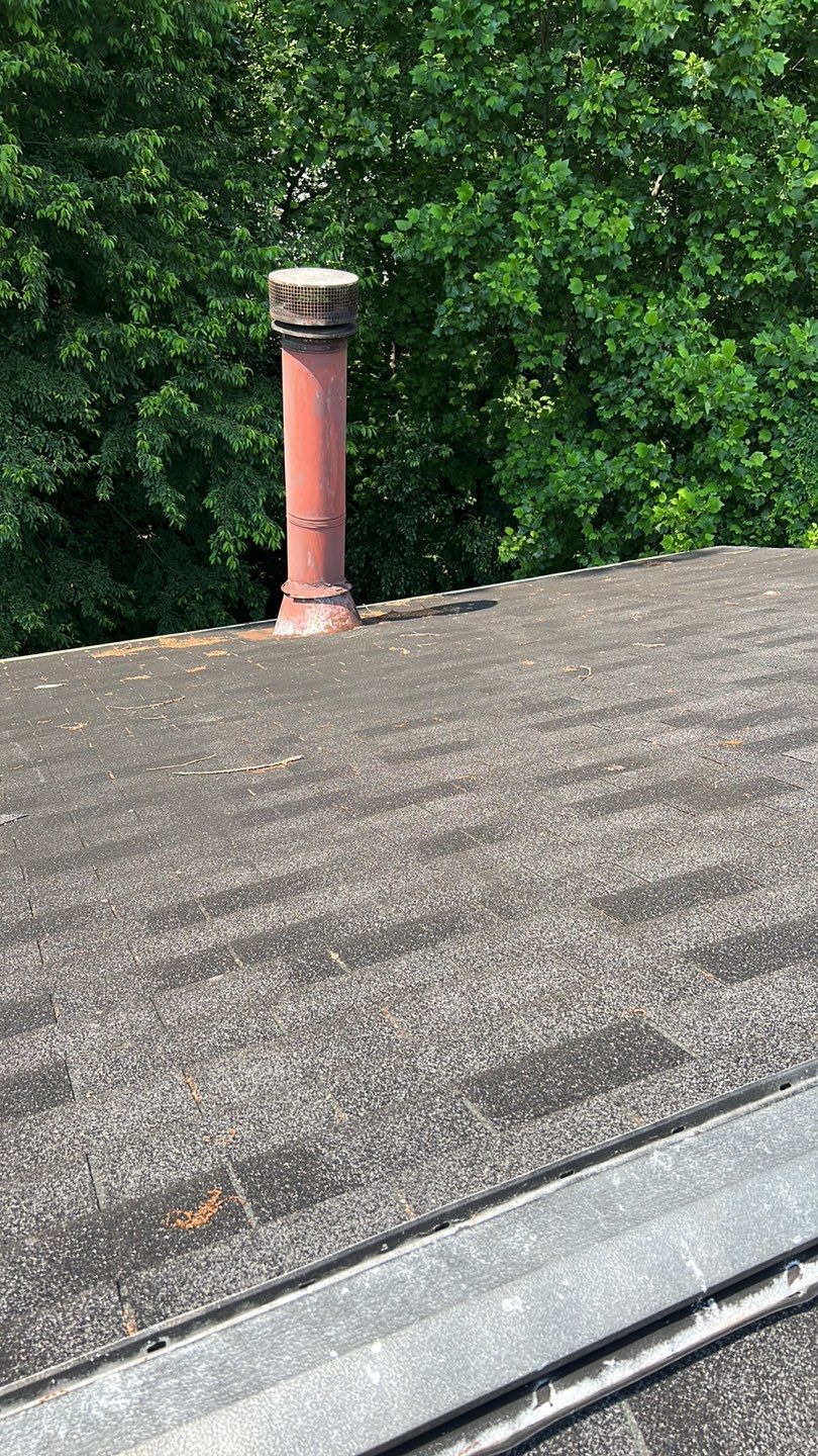 Reston: CertainTeed Landmark Pro Architectural Shingles in Max Def Moire Black by RM Banning, Inc.