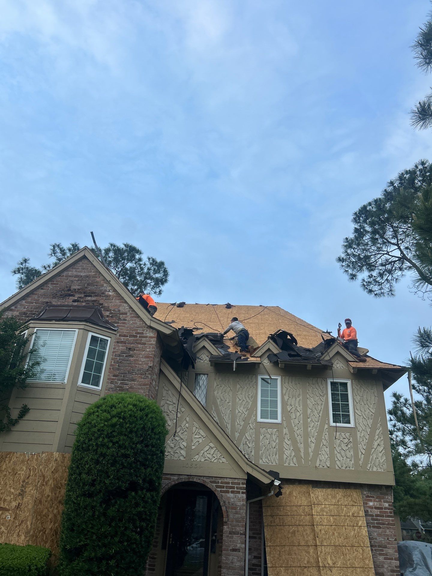 Roof Replacement in Houston TX by Roof Repair Company