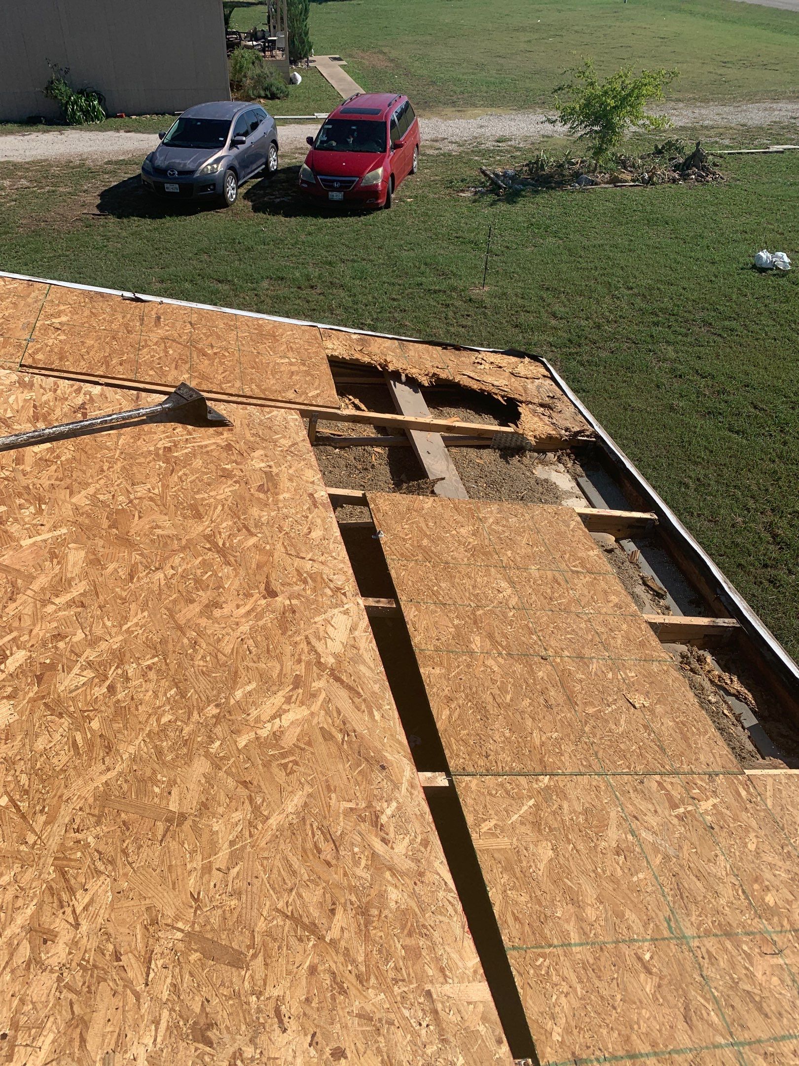 Residential Roofing Installation using ATLAS Pinnacle Pristine Shingles by Harvey Roofing & Construction