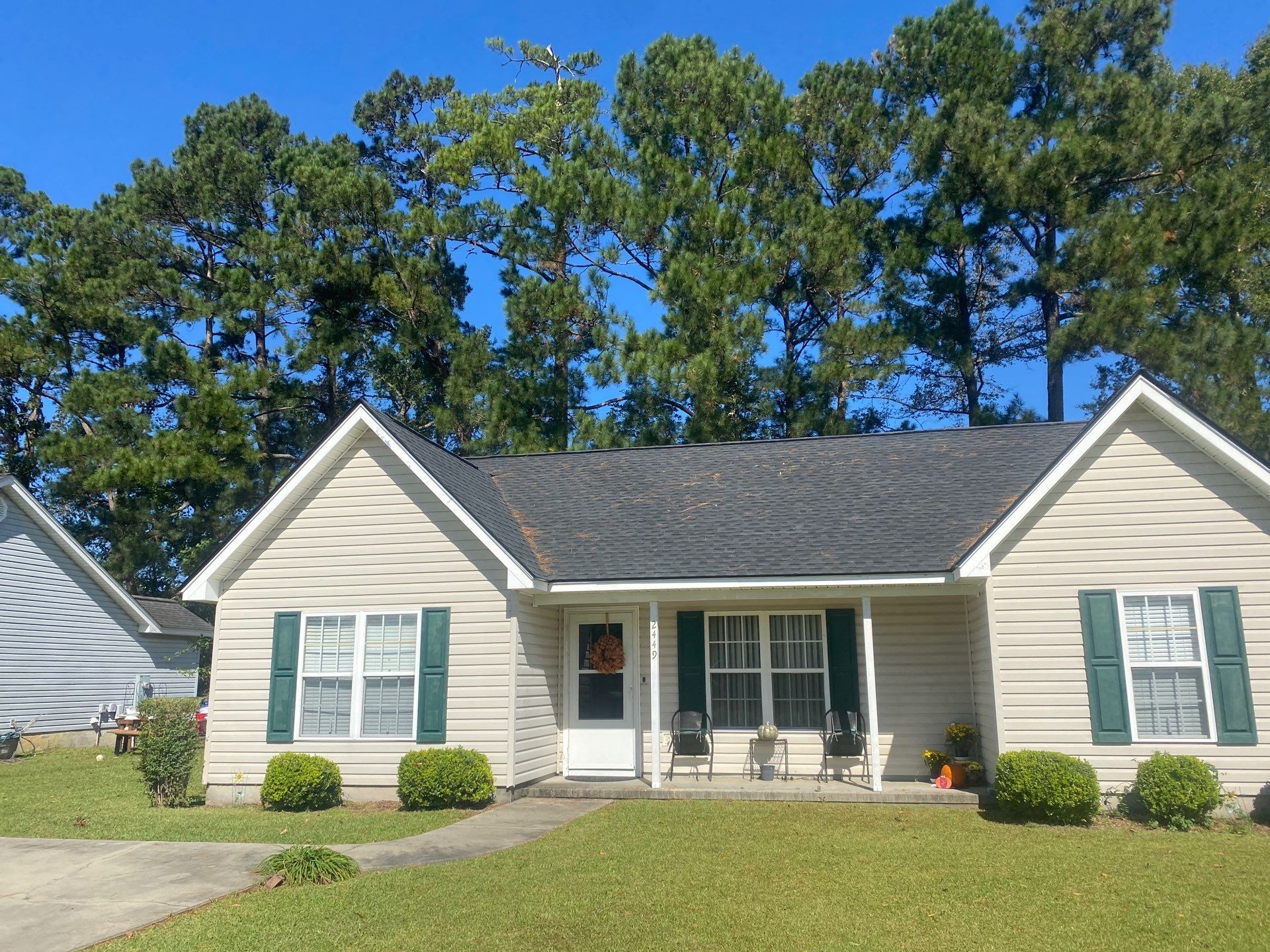 GAF HDZ - Charcoal by Linta Roofing Inc