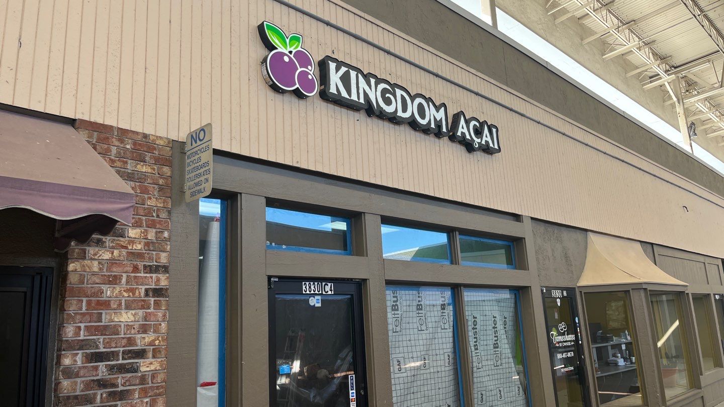 Channel Letters and Acrylic Letters for Kingdom Acai by SignCrafters