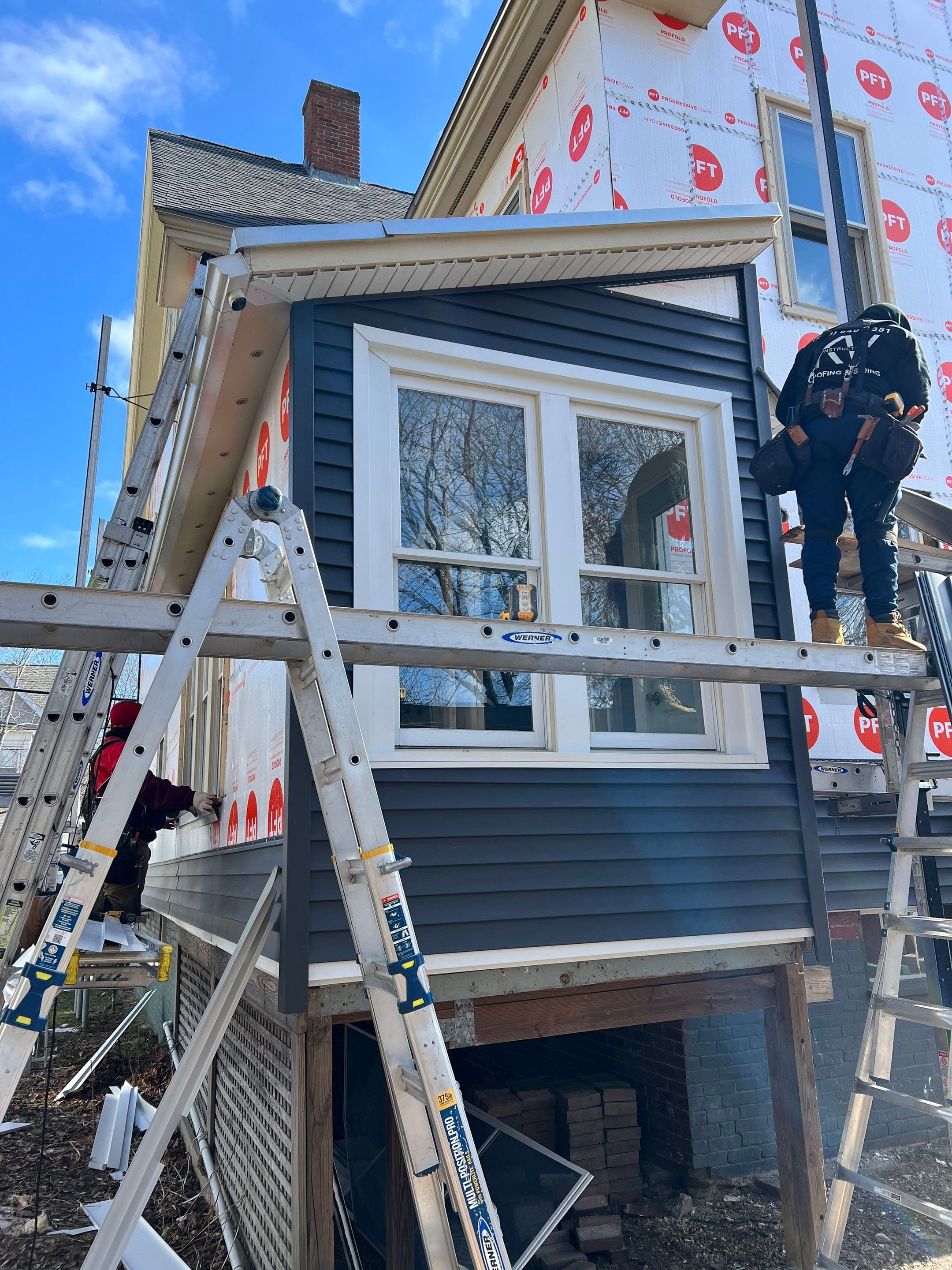 Portsmouth, New Hampshire - Siding Installation by Tall pine roofing