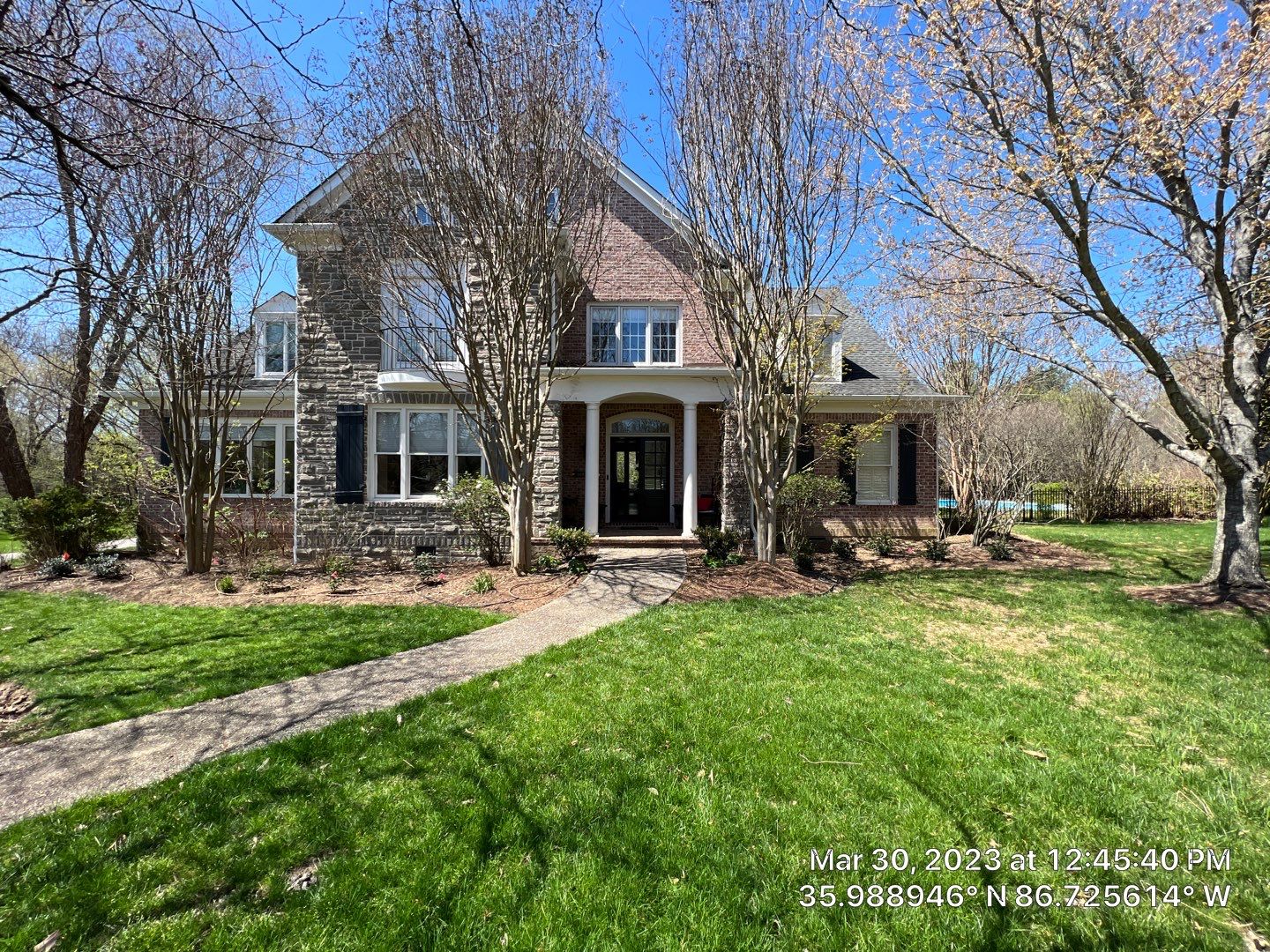 Brentwood - Sunset Rd. Exterior  by Nashville House Painters 