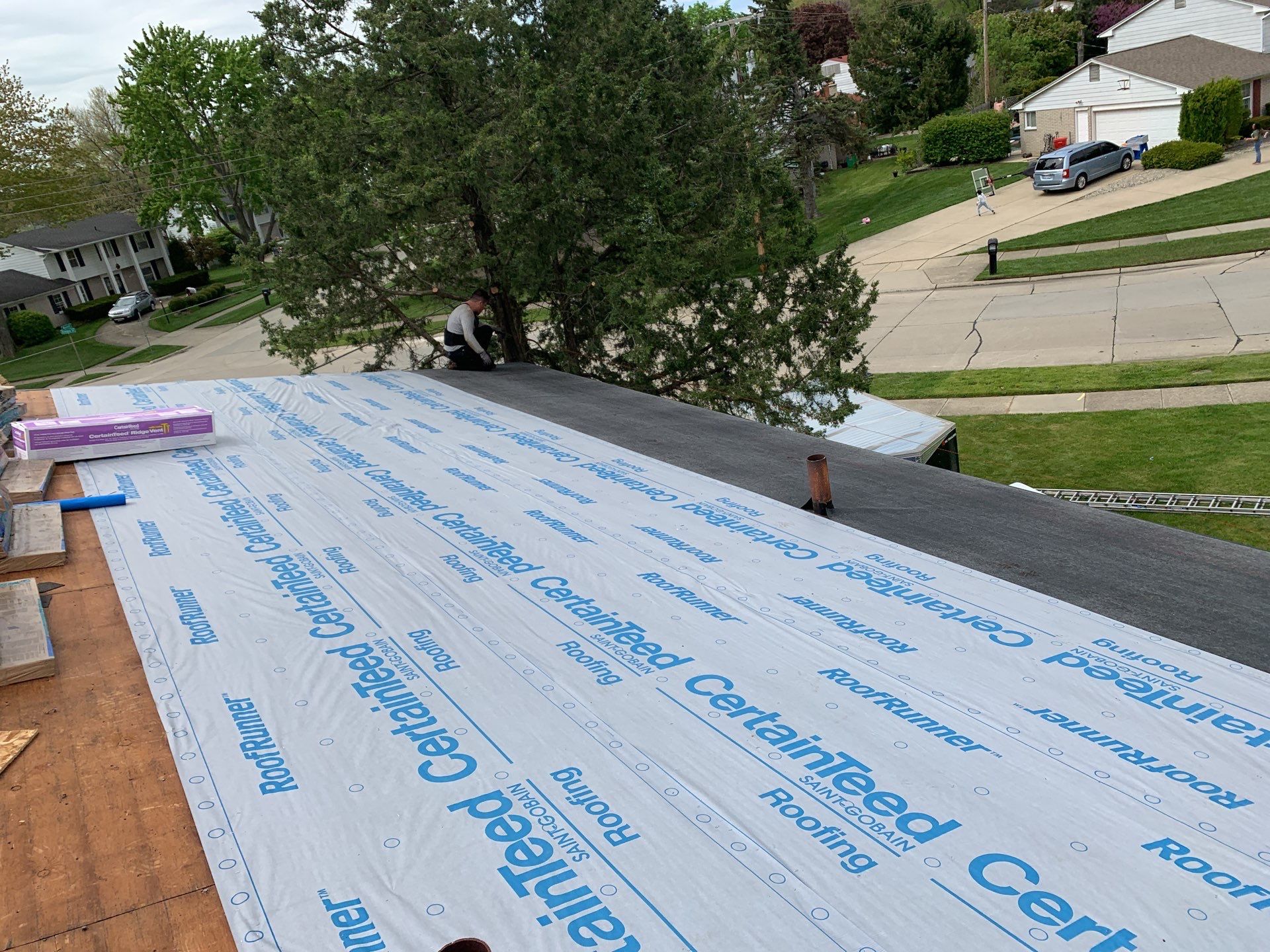 Roof Replacement using CertainTeed Landmark by 180 Contractors