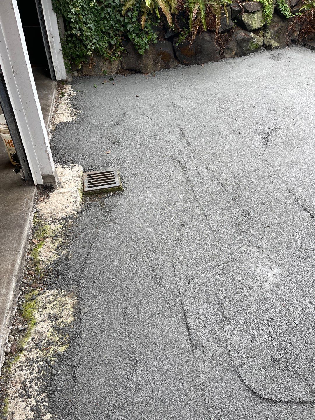 Fadi | Asphalt Driveway by Jireh Asphalt & Concrete Inc 