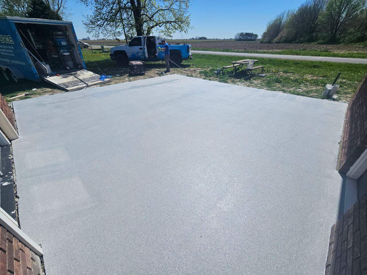 Wombat Garage & Quartz Patio Lincoln by Loud Bros