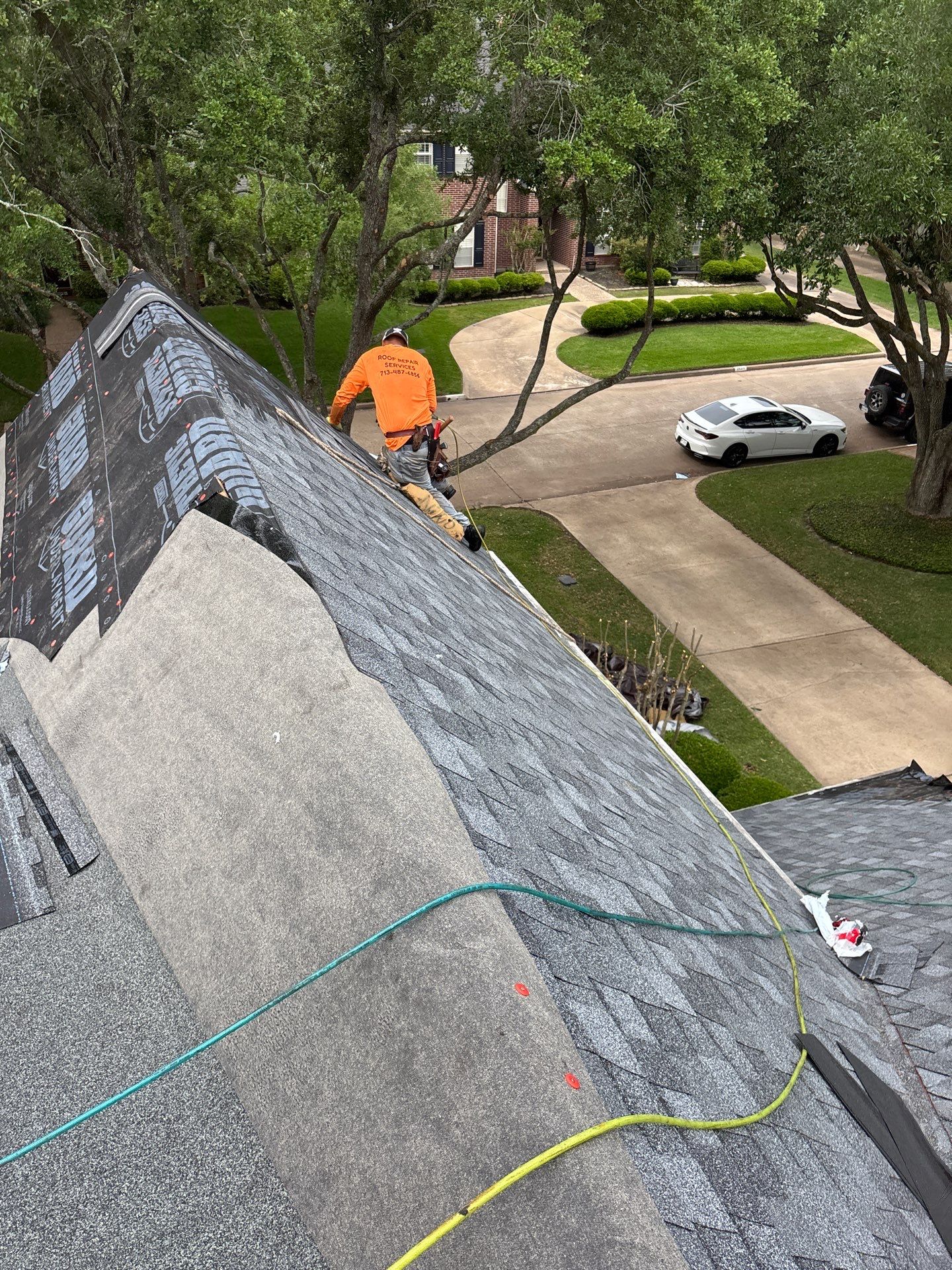 Roof Replacement Houston by Roof Repair Company