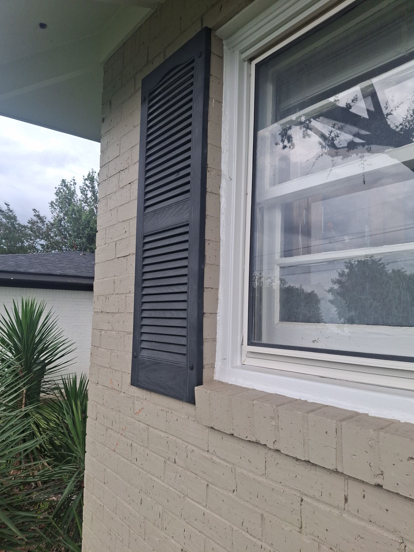 From Forgettable to Modern: An Exterior Brick Paint Job in Tyler TX by Quality Coats Painting