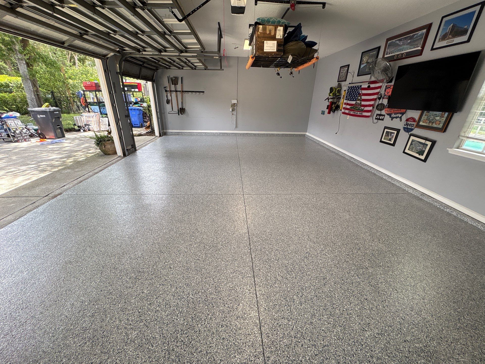 Custom Garage Floor Epoxy Coating in Fish Hawk, Florida by Performance Floors & Coating