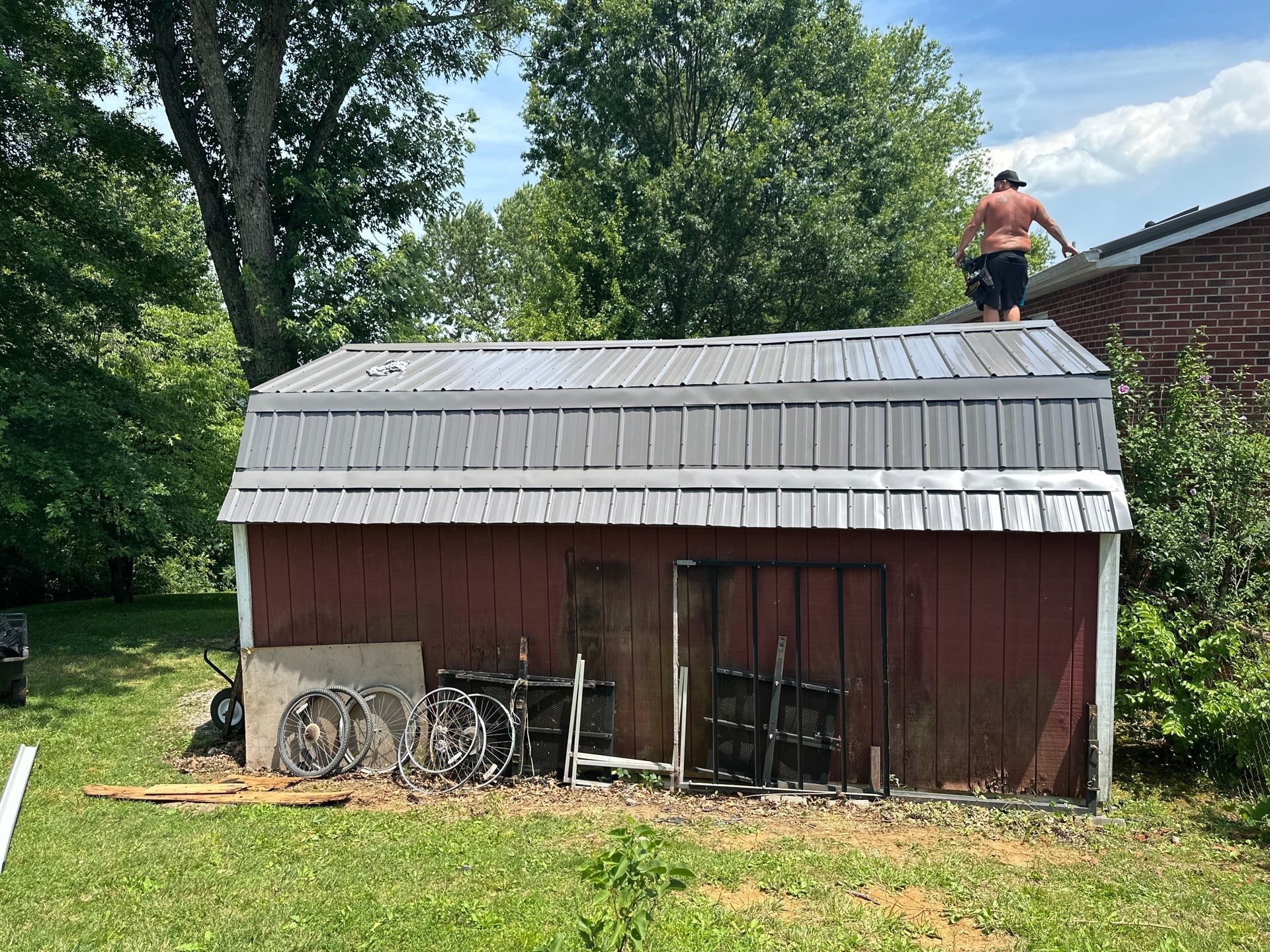 Dirk Storage Building by Omnia Roofing