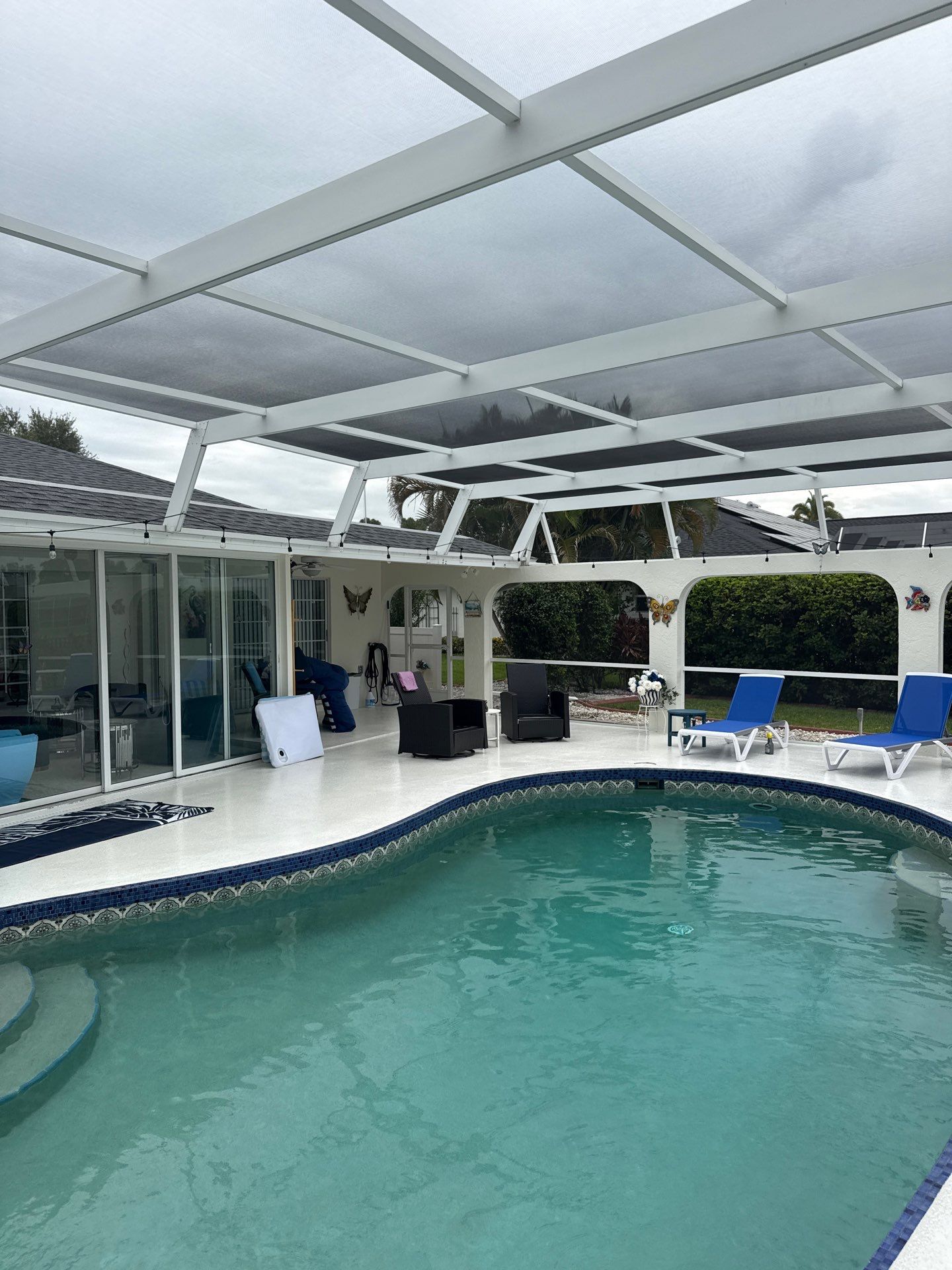 Replace gutter using seal gutters in Sarasota FL by Gutter Professors