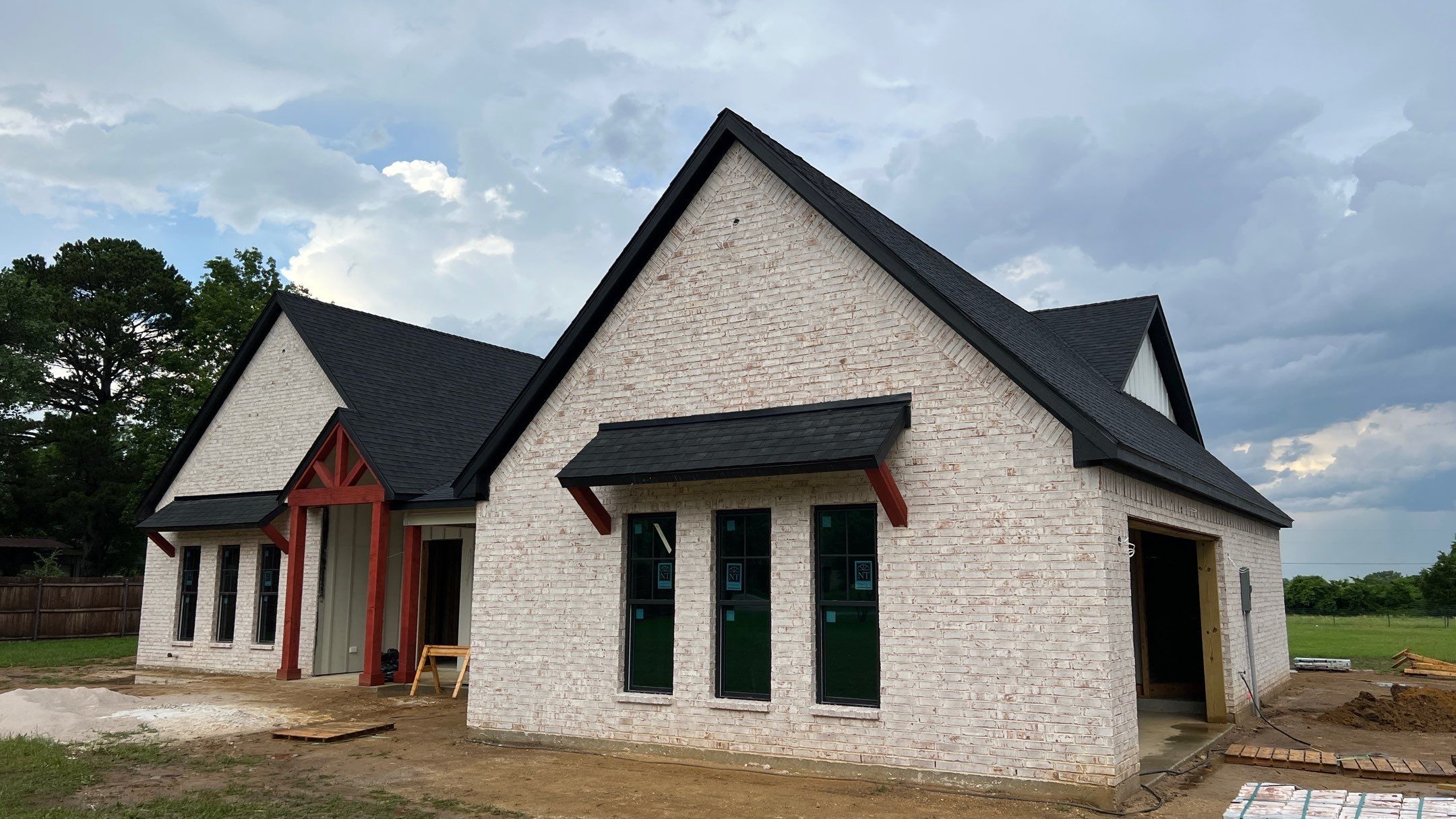Residential Roofing Installation using ATLAS Pinnacle Pristine Shingles by Harvey Roofing & Construction