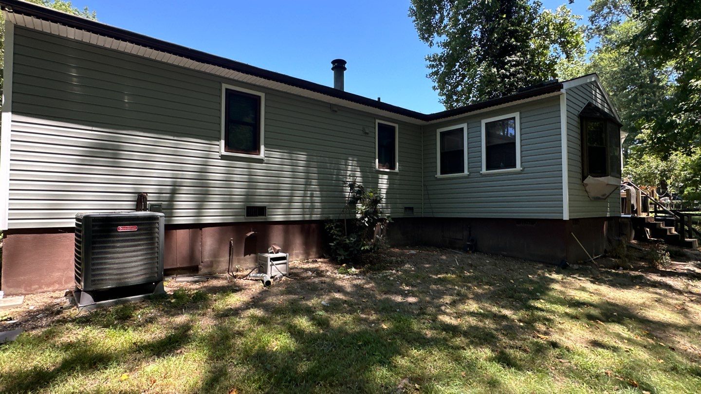 Siding Installation using Vinyl - CertainTeed Main Street by ExteriorPros