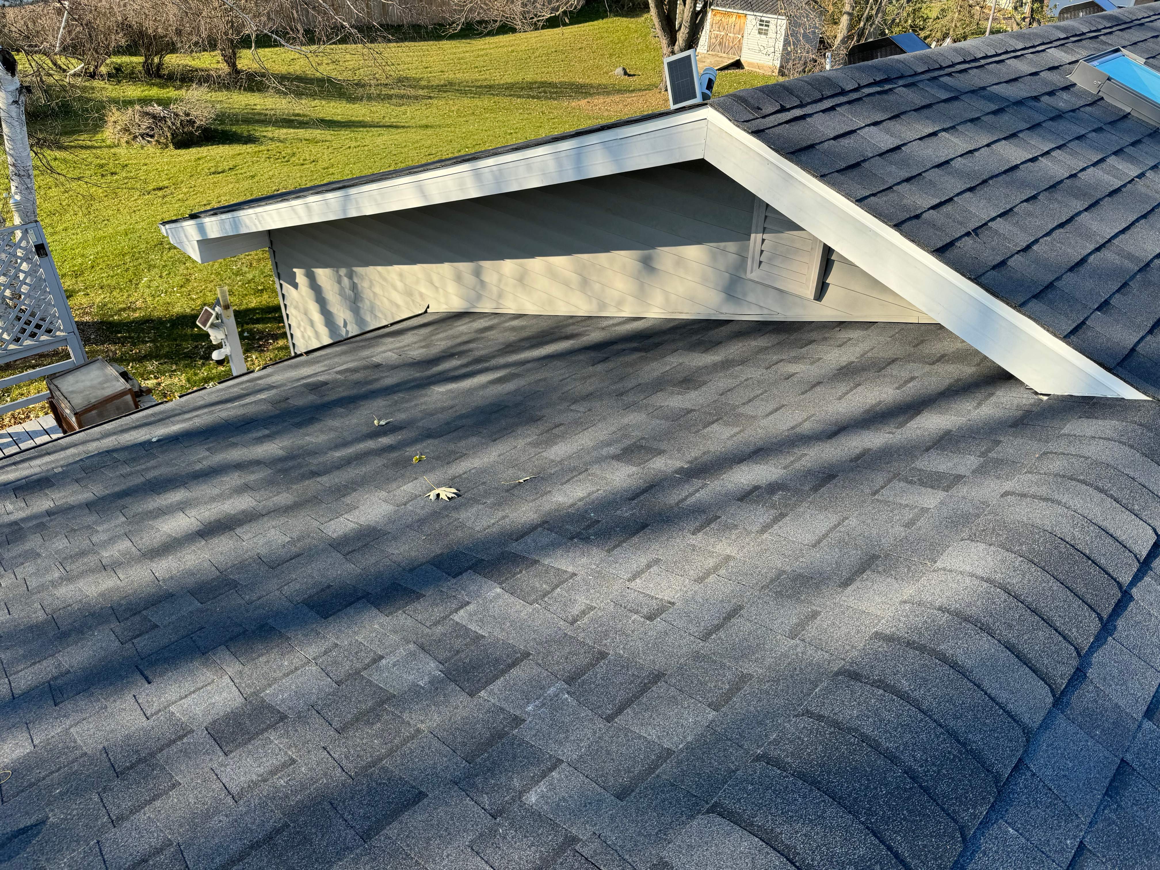 Residential Roofing Installation using Certainteed Landmark ClimateFlex by GRACCO