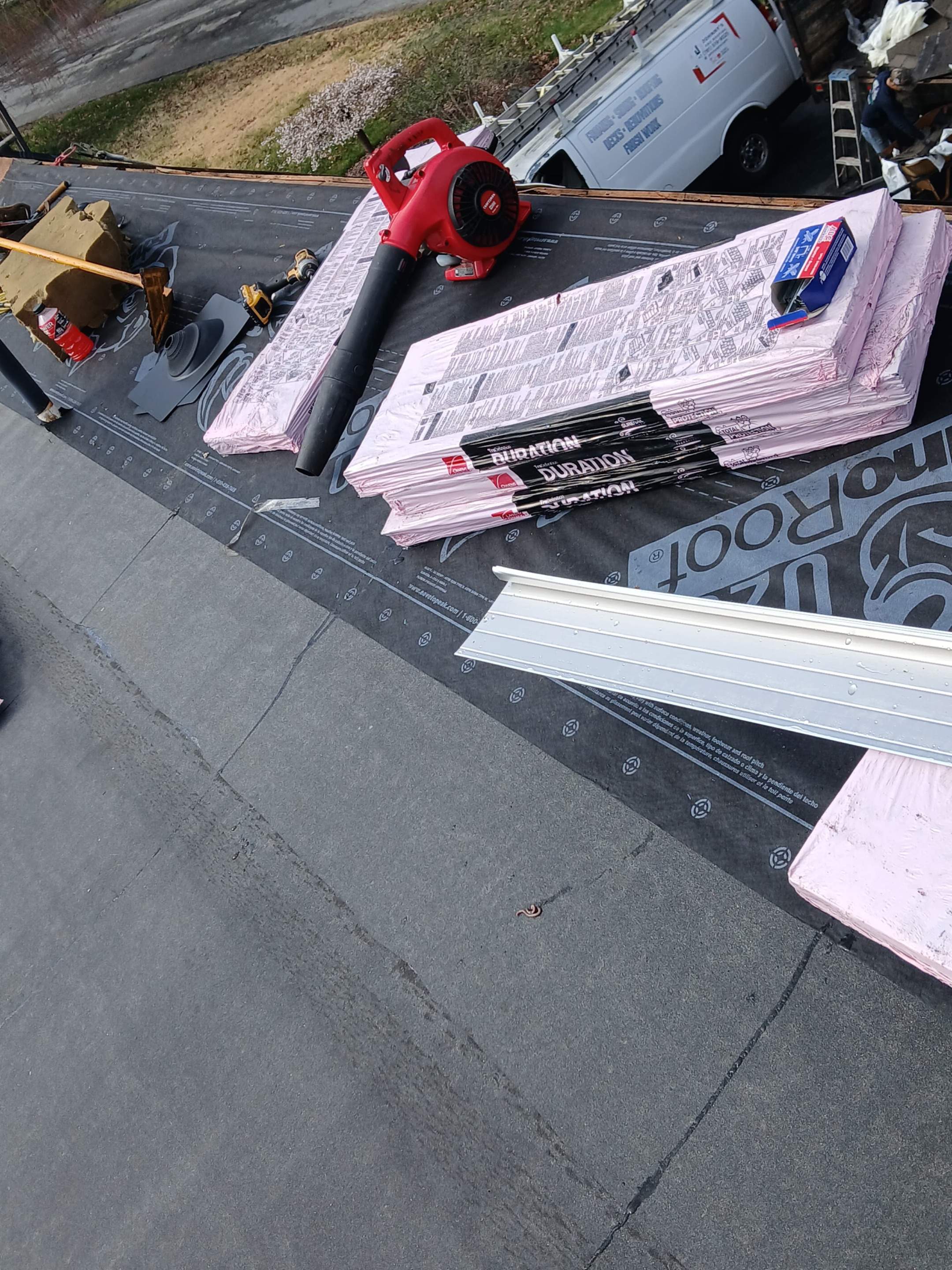 Solar Panel Removal & Full Roof Replacement – Owens Corning Duration, Desert Tan by JOHNNYS PRO