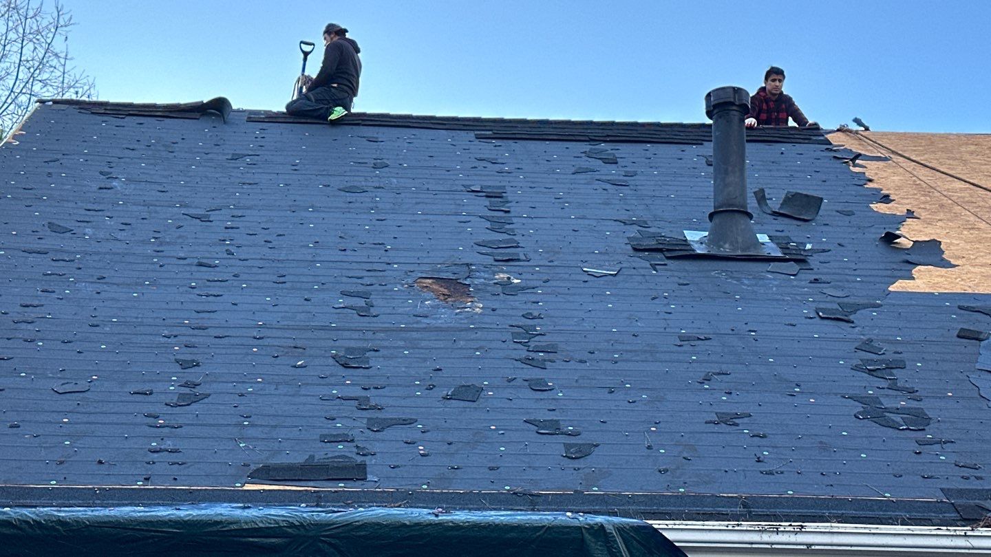 Rock Hill - Duration Williamsburg Gray by Merritt Roofing LLC