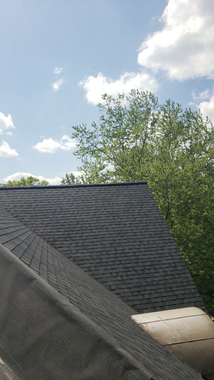 Great Falls: CertainTeed Landmark Pro Designer Shingles in Max Def Moire Black by RM Banning, Inc.